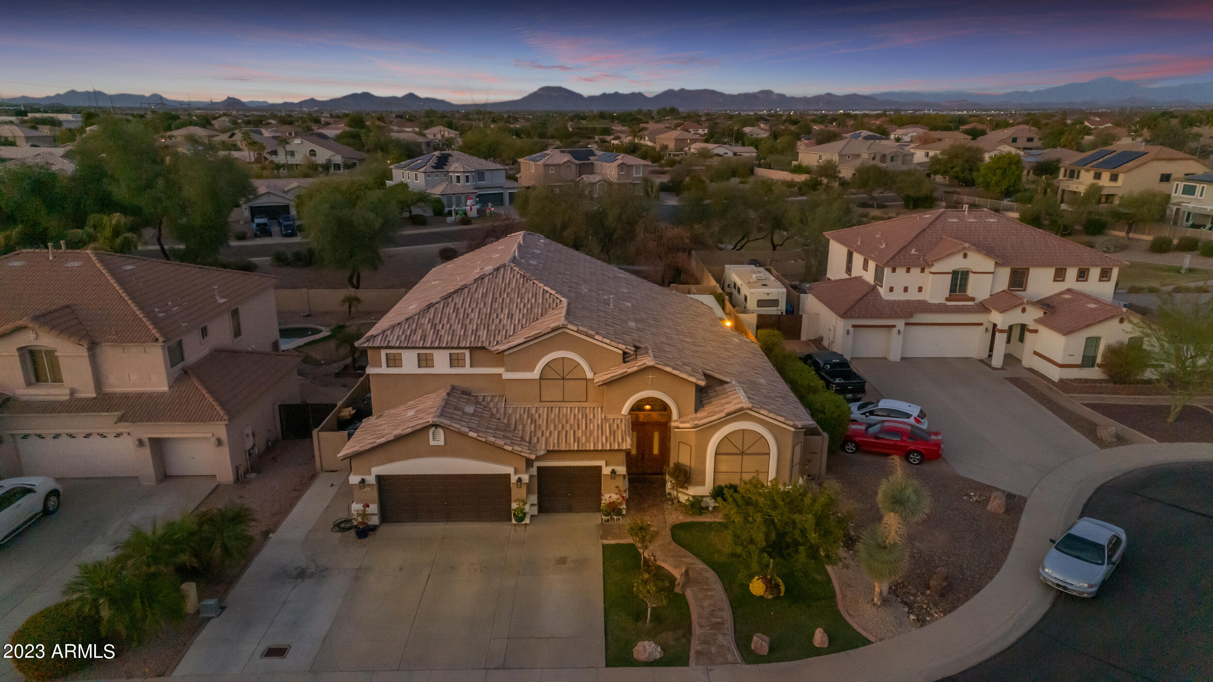 11316 E ROSELLE Circle