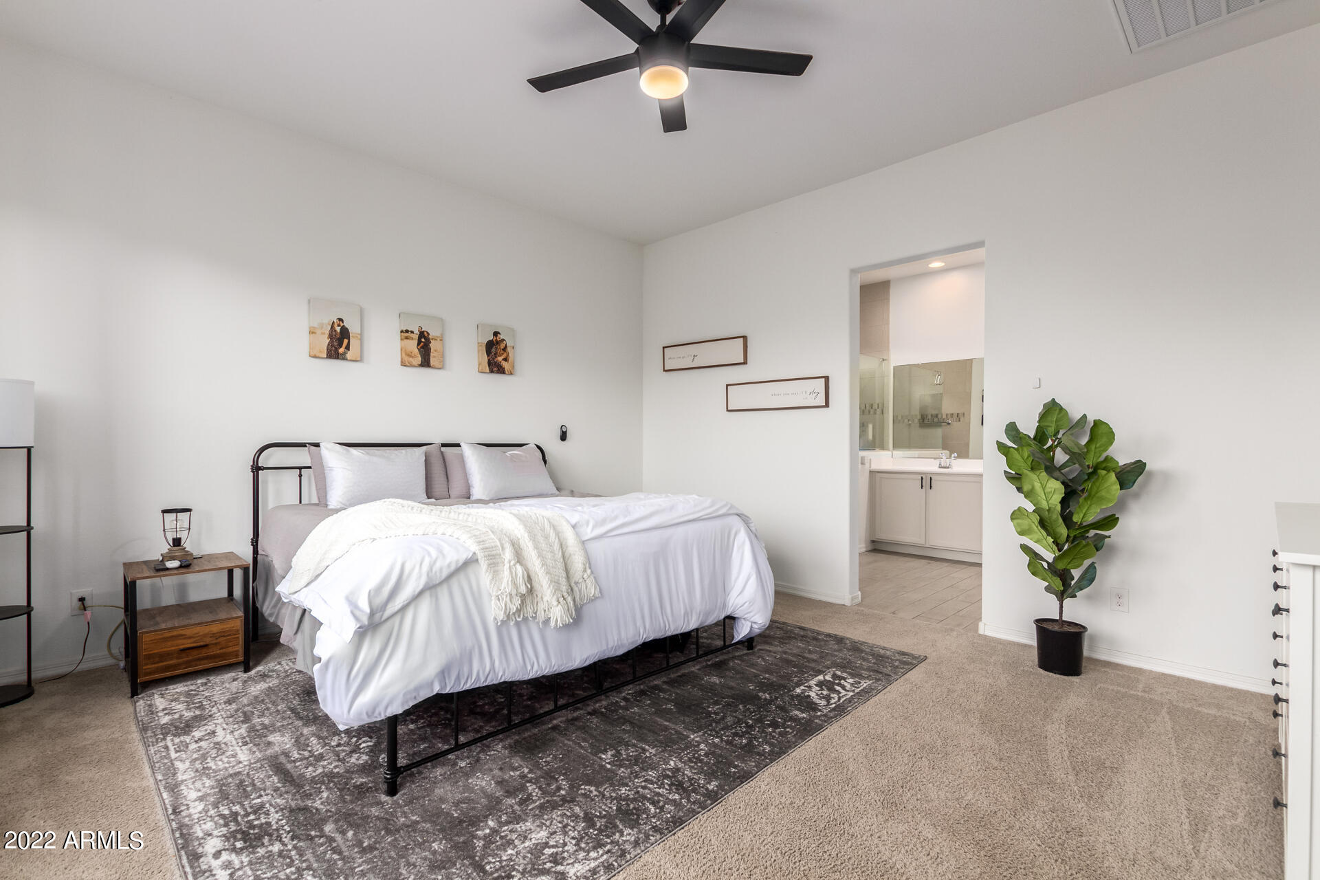 306 W GLACIER BAY Drive