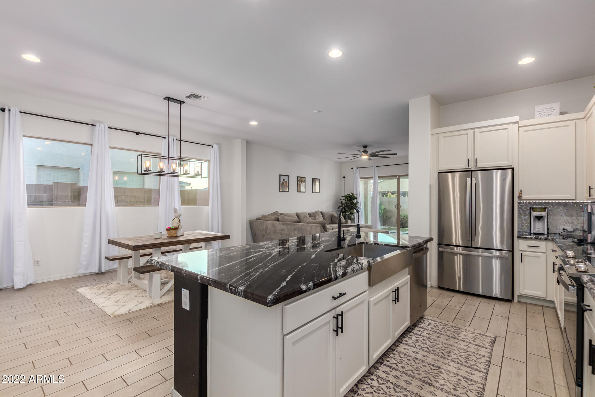 306 W GLACIER BAY Drive