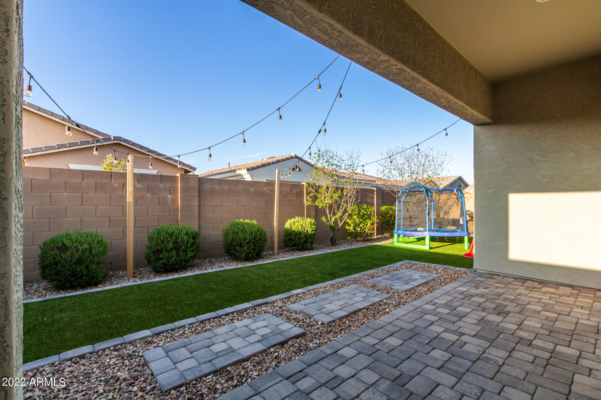 306 W GLACIER BAY Drive