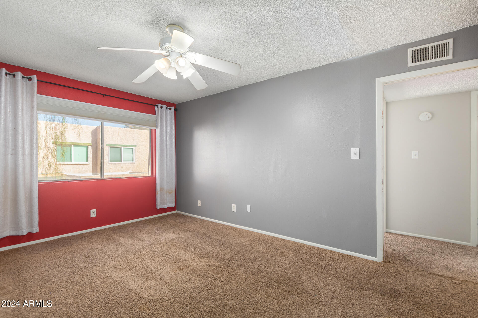 1500 W RIO SALADO Parkway, 118