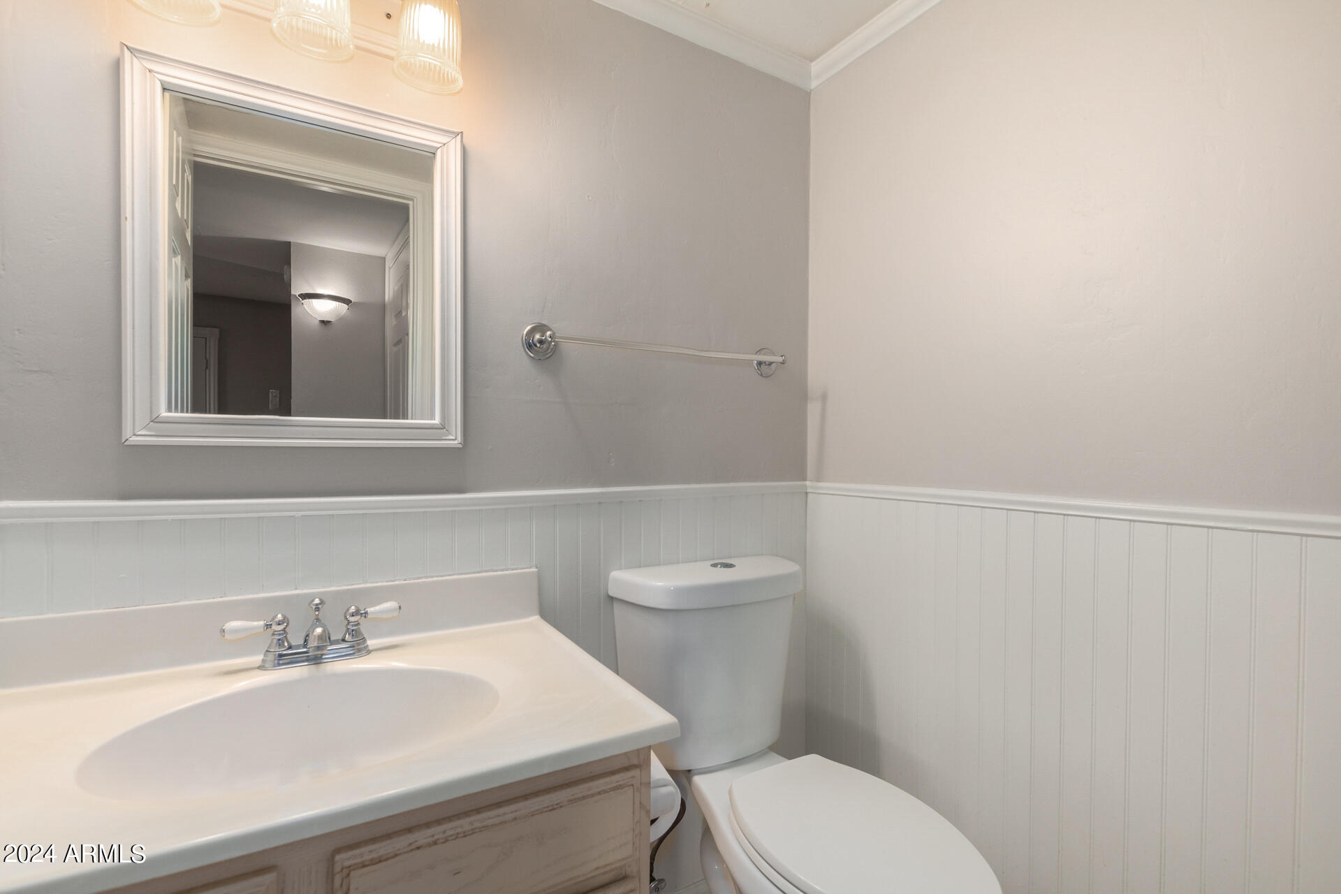 1500 W RIO SALADO Parkway, 118