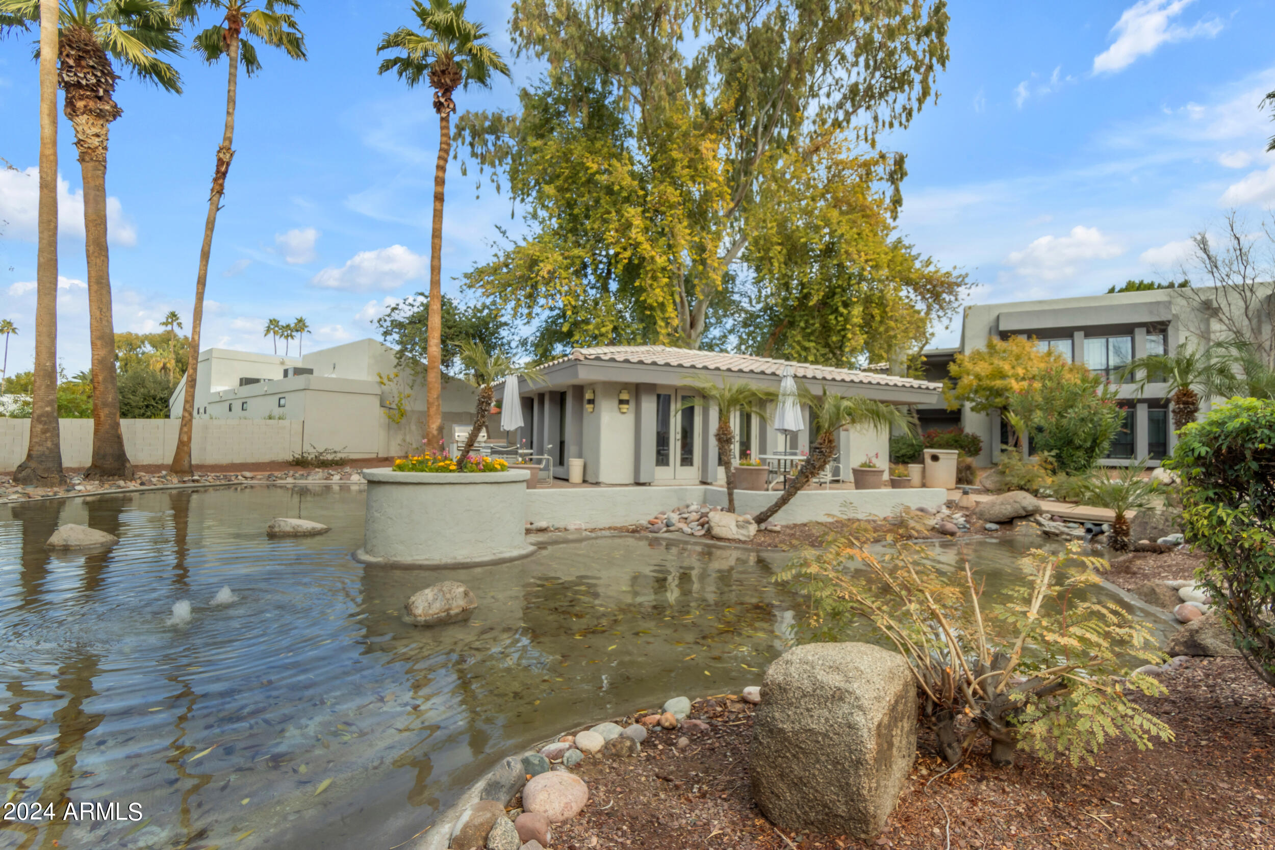 5207 N 24TH Street, 103