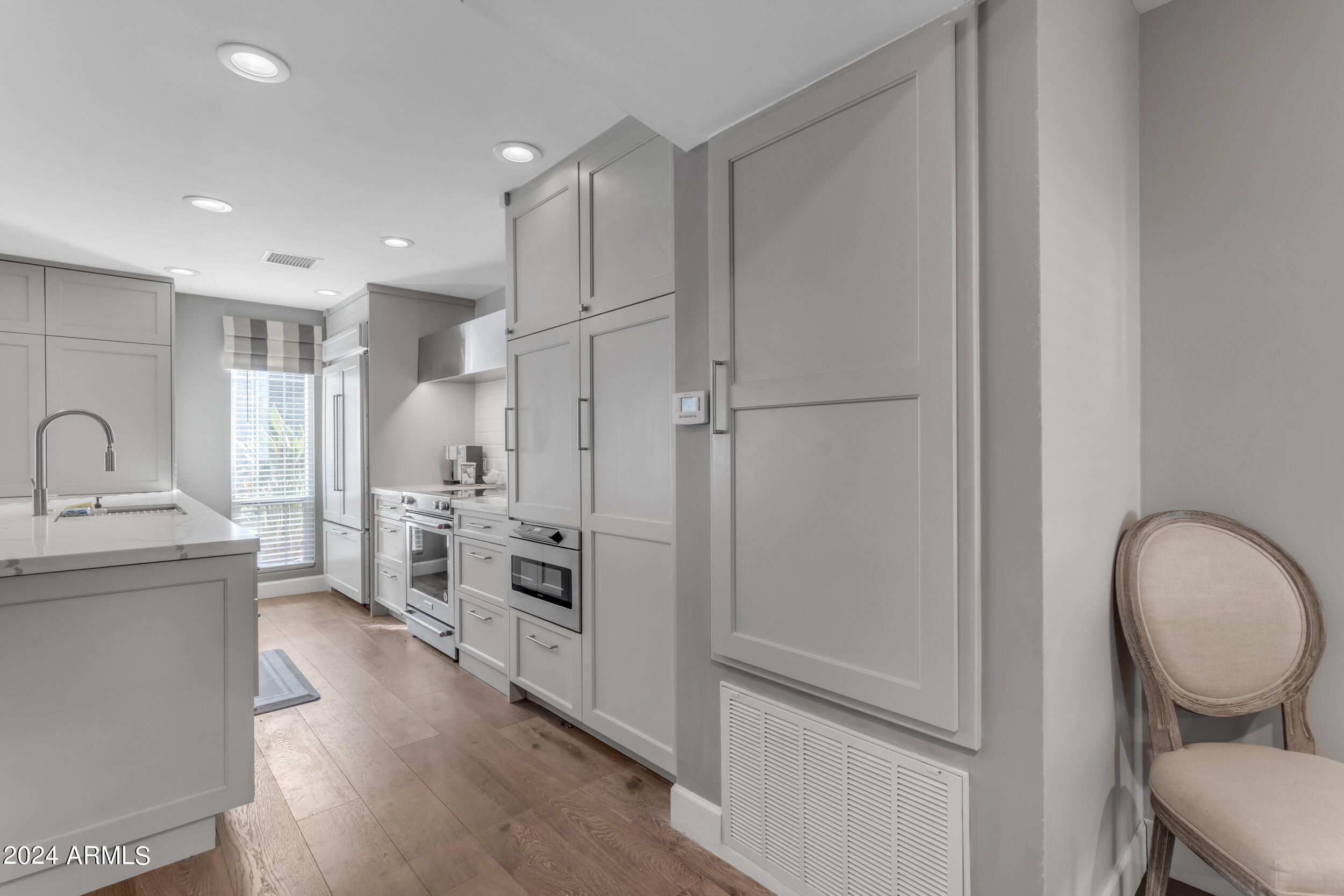 5207 N 24TH Street, 103