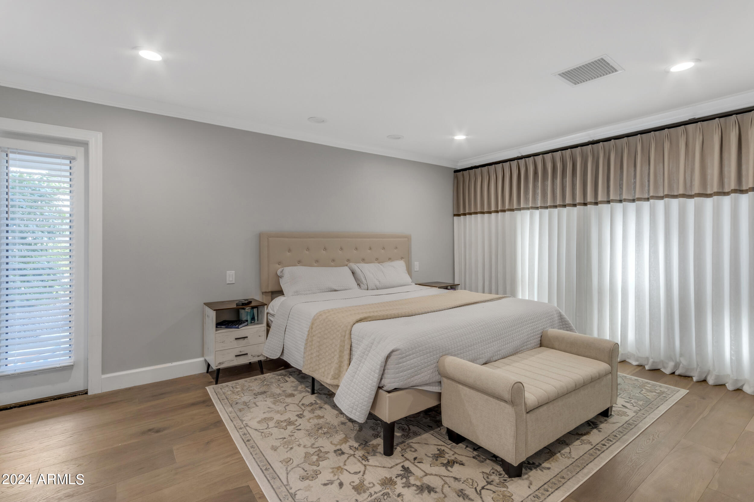 5207 N 24TH Street, 103