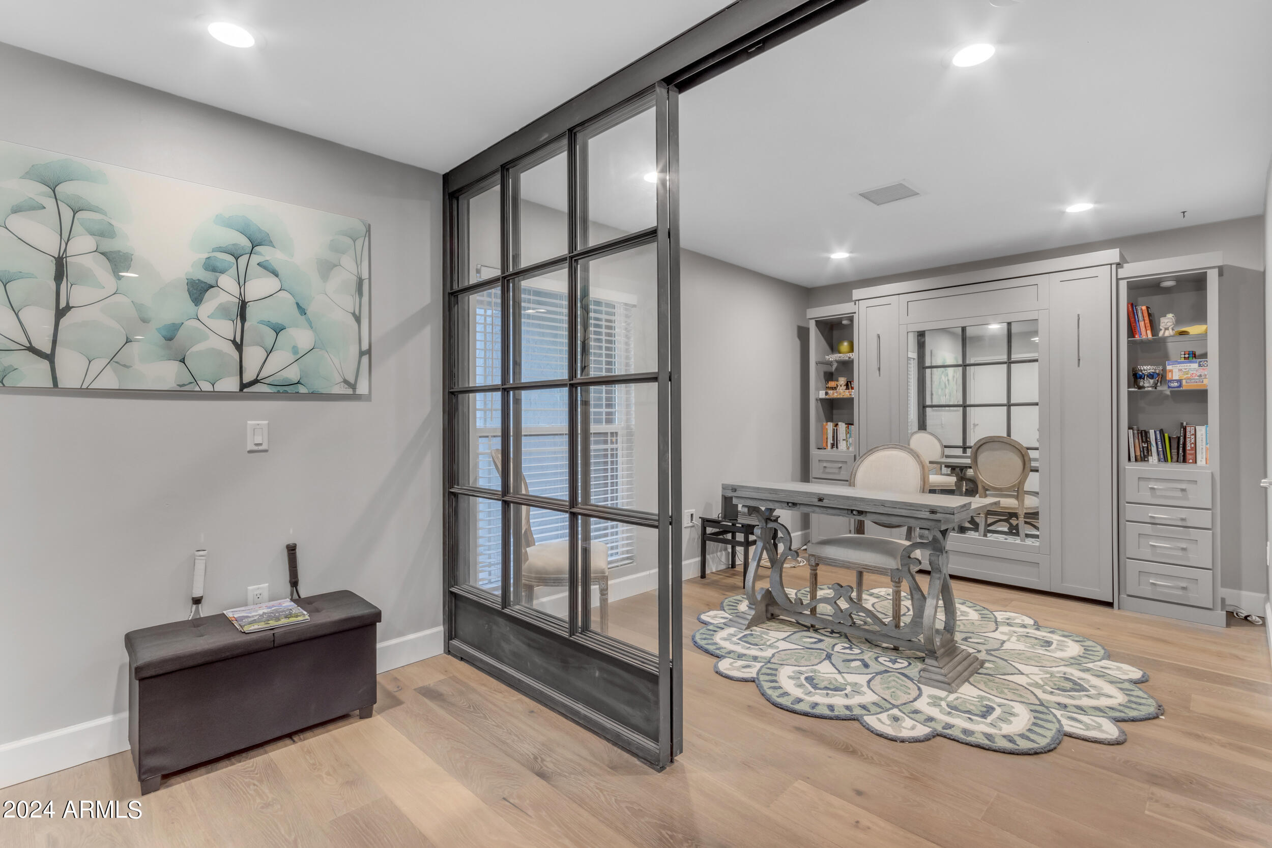 5207 N 24TH Street, 103