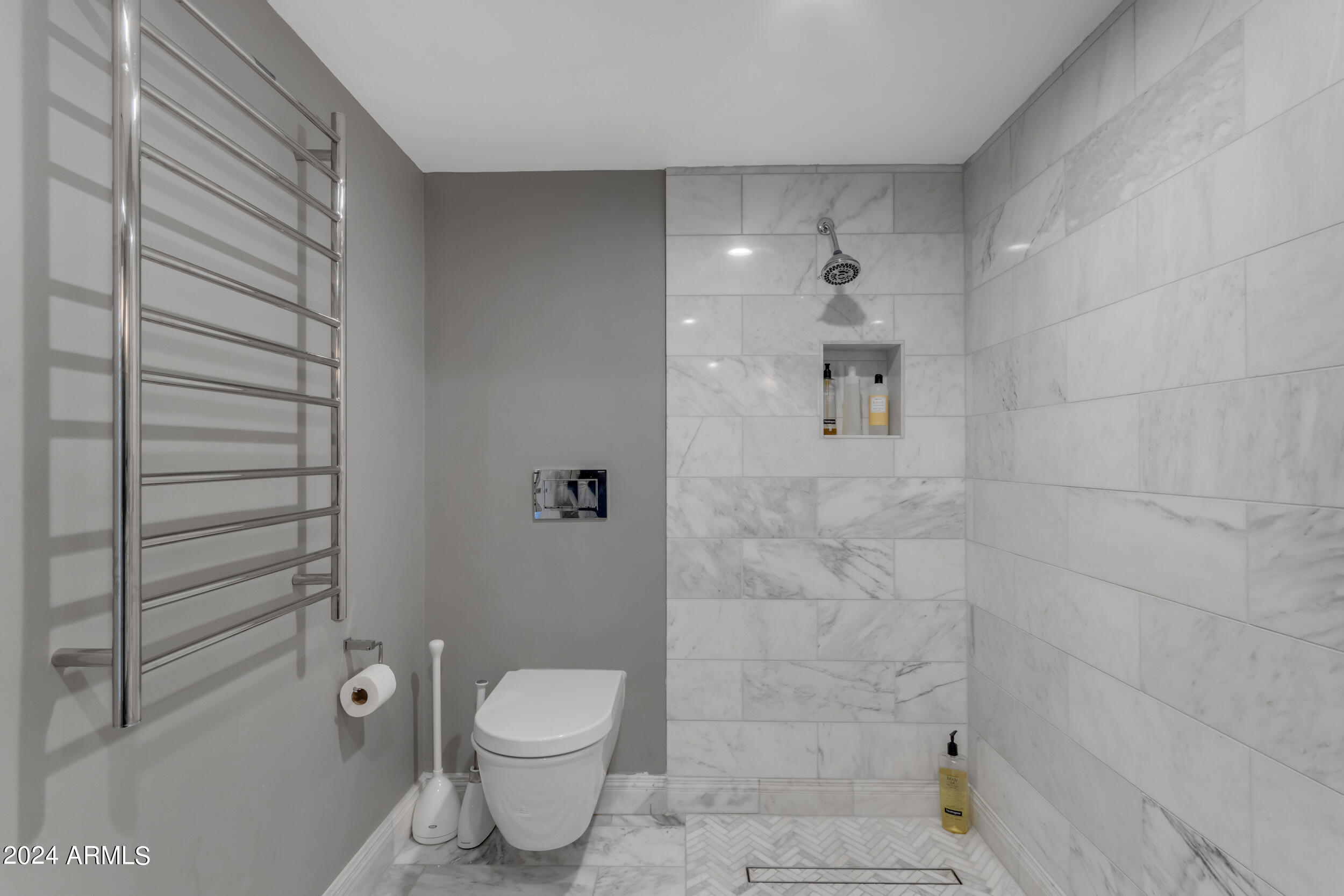 5207 N 24TH Street, 103