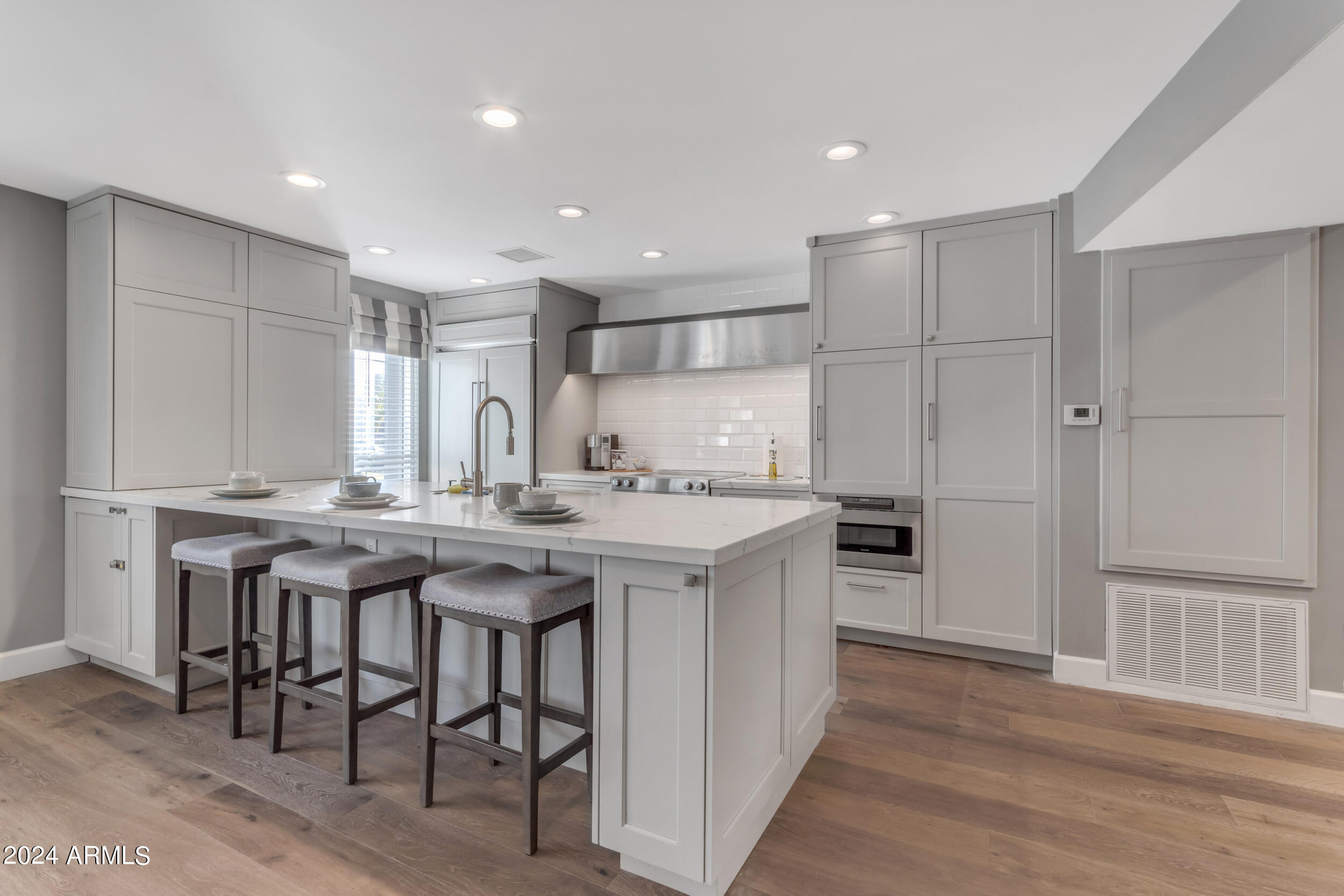 5207 N 24TH Street, 103