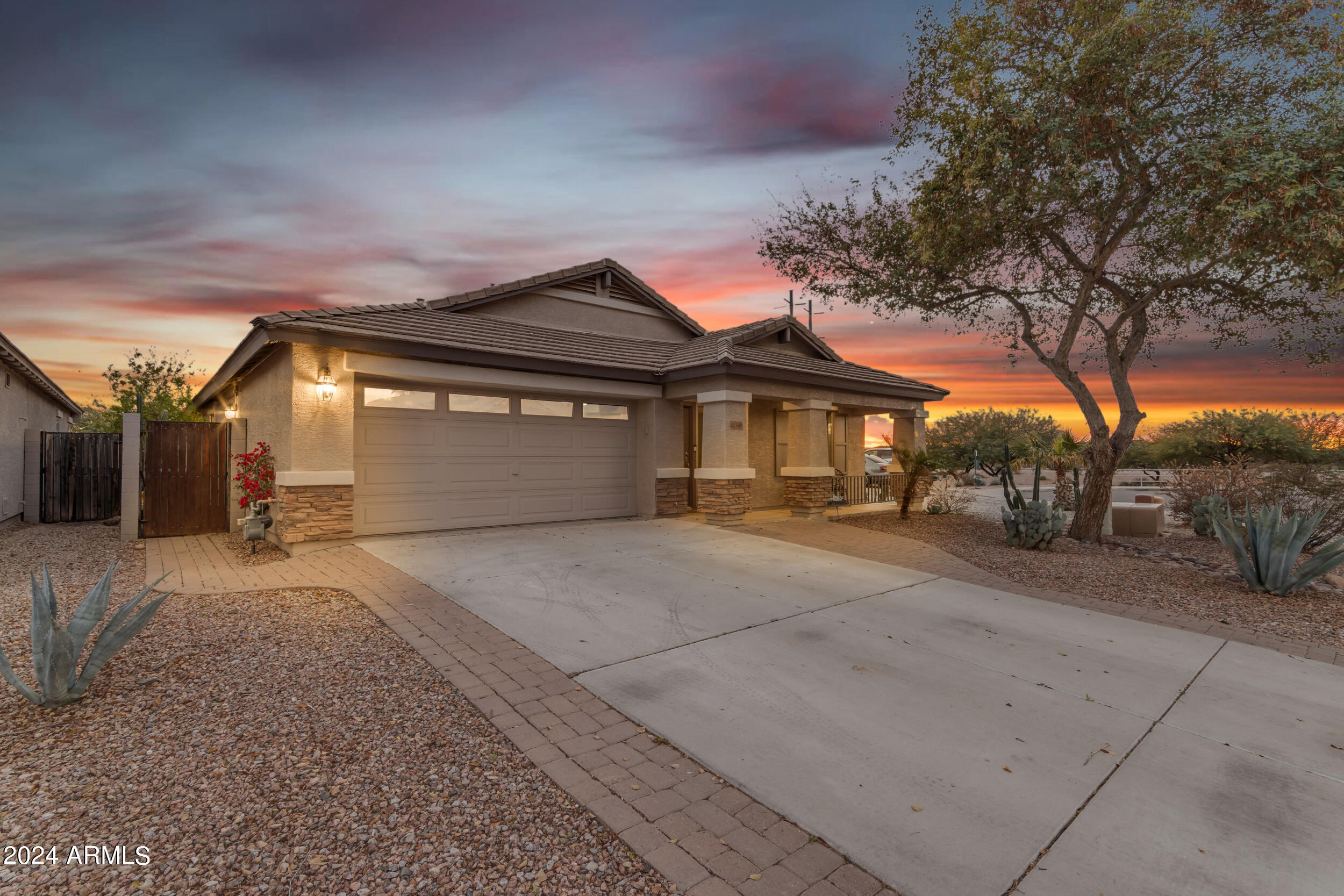 41389 W HAYDEN Drive