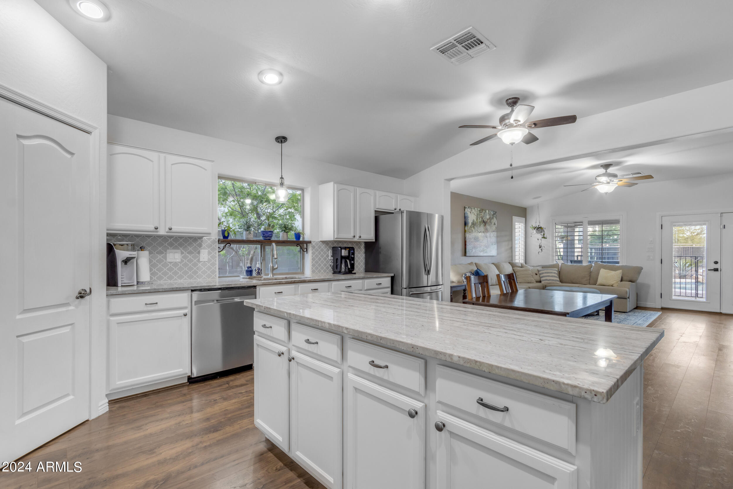 41389 W HAYDEN Drive