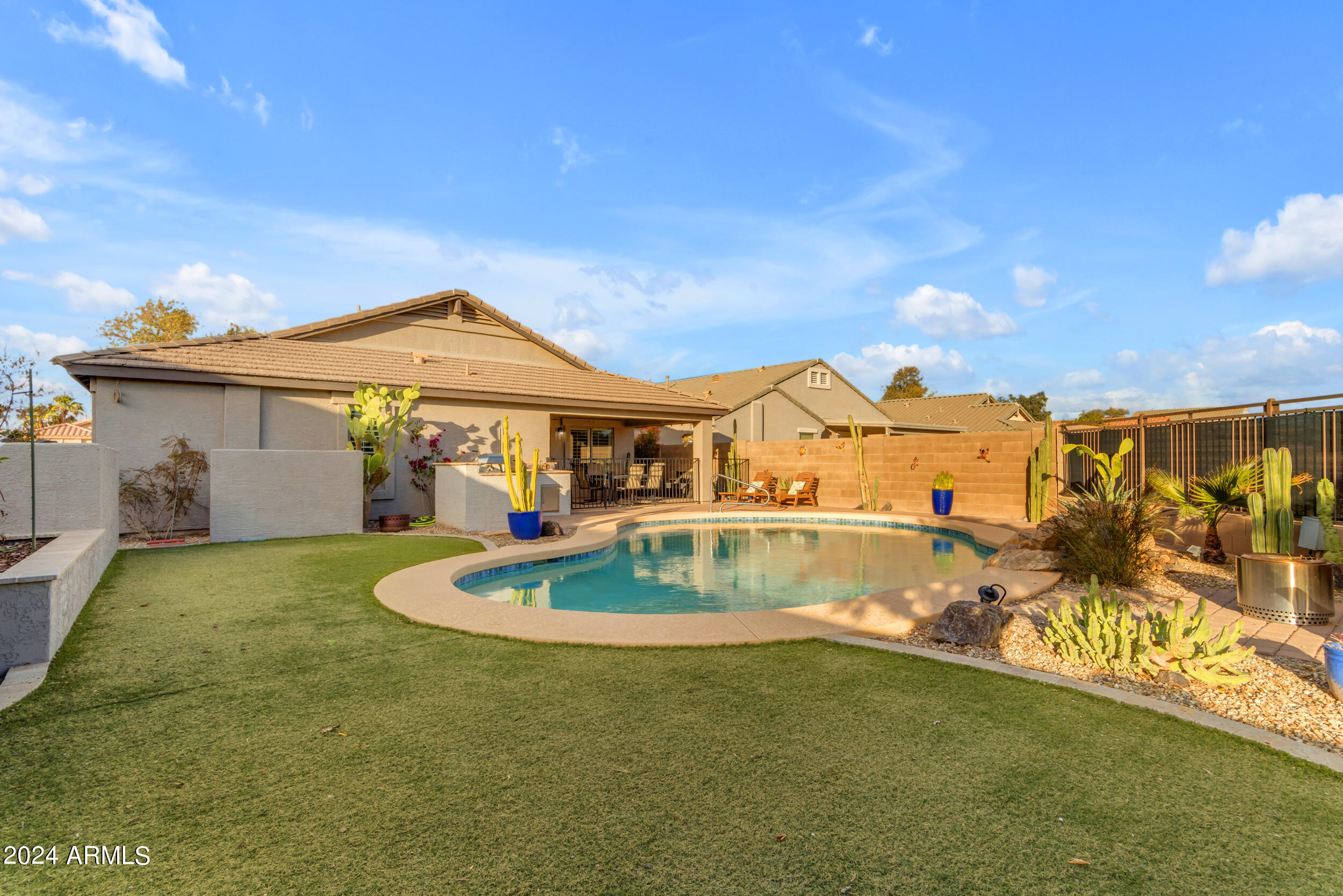 41389 W HAYDEN Drive