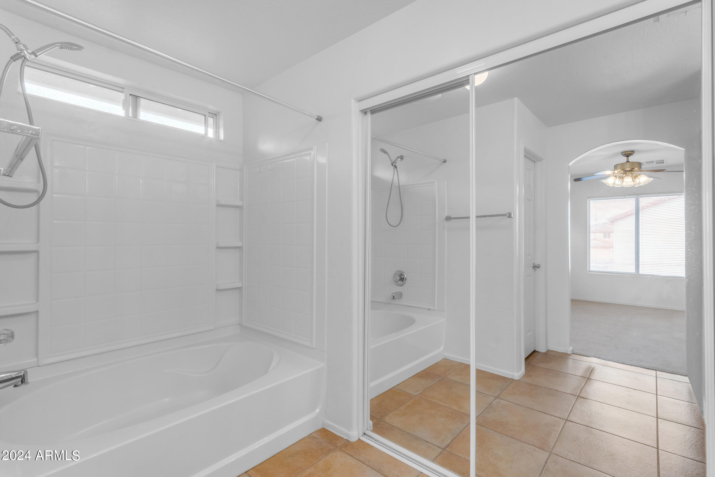 1656 W HARDING Avenue