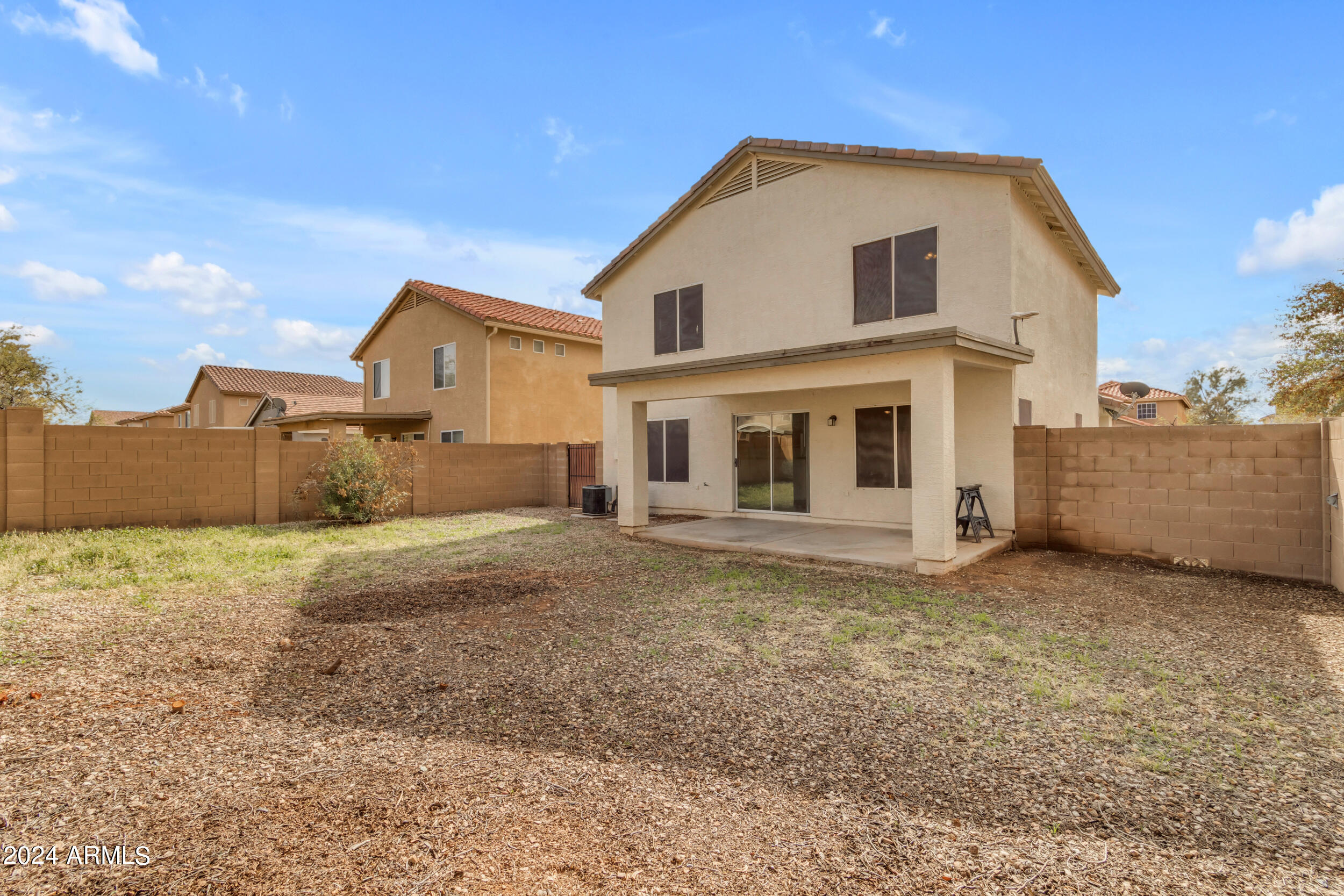 1656 W HARDING Avenue