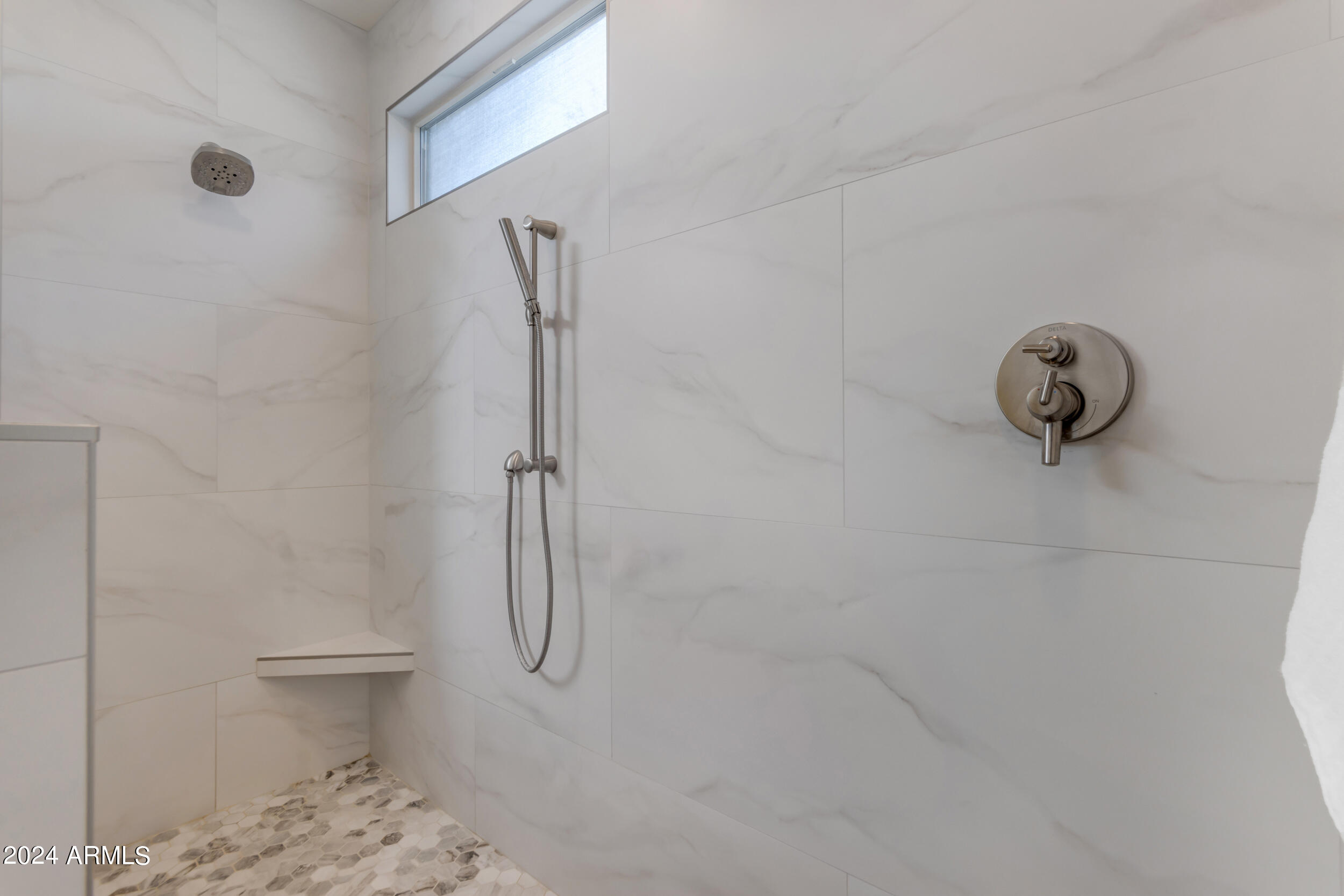 7910 S PEPPERTREE Drive