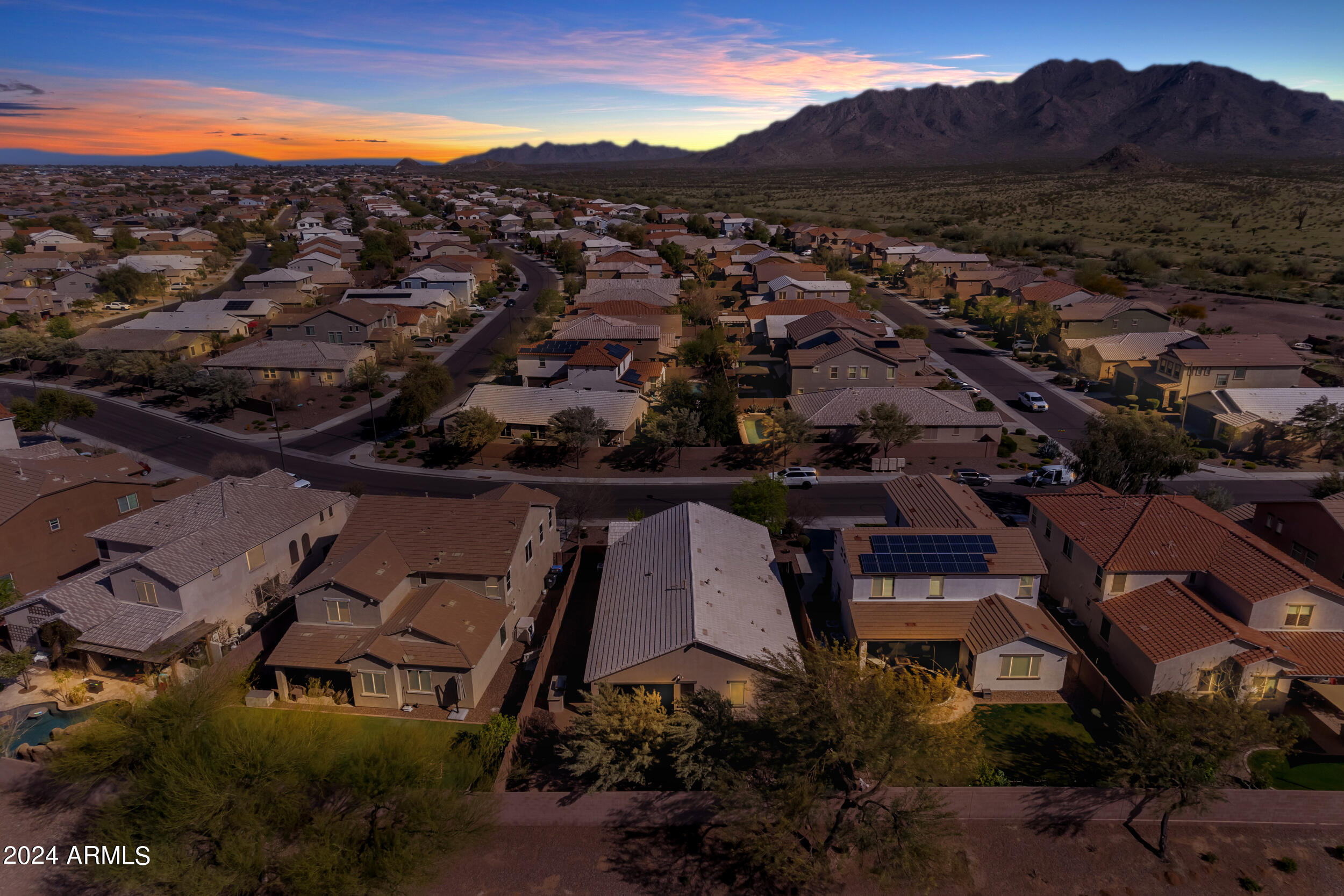 7910 S PEPPERTREE Drive