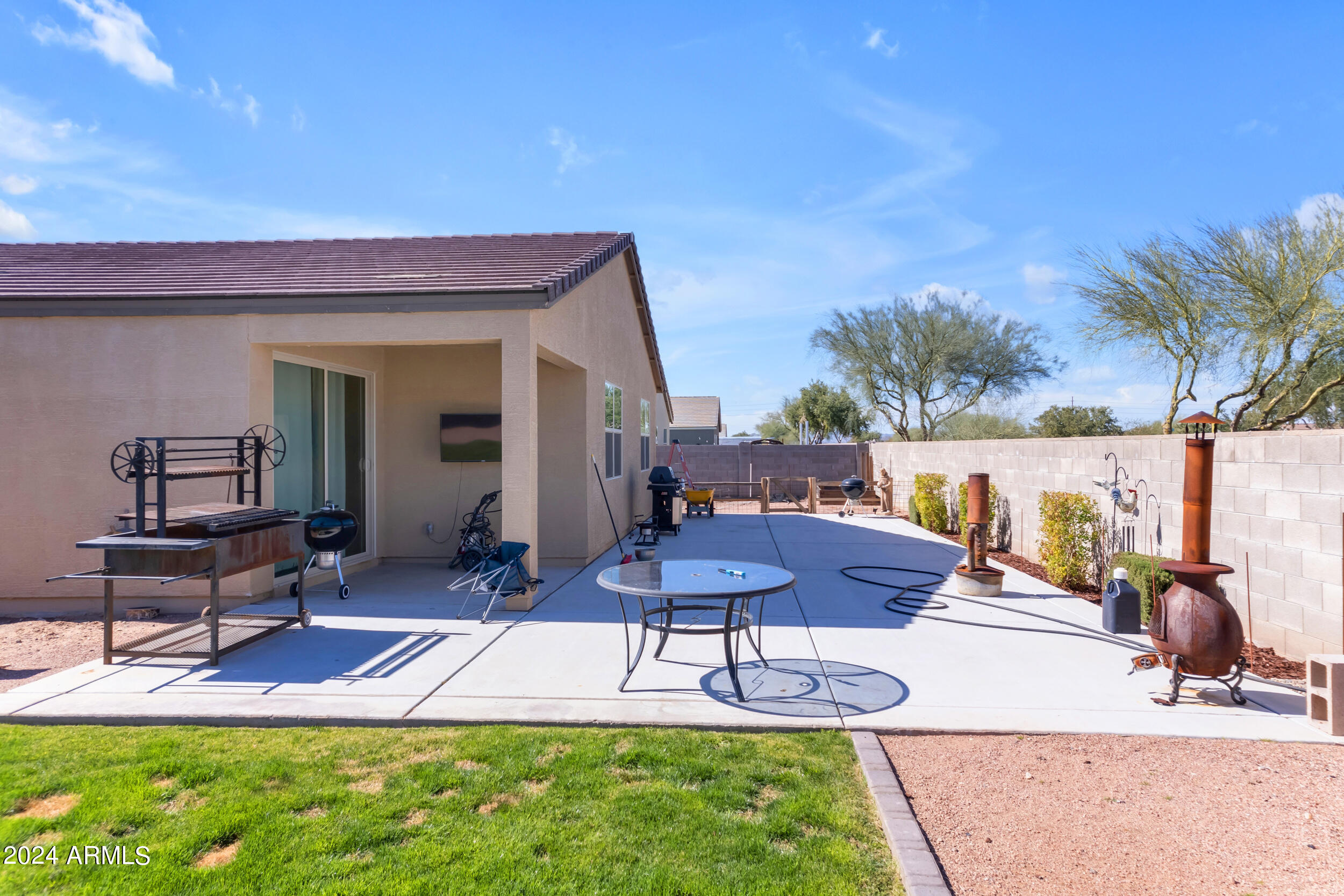 7186 E WATERFOWL Way