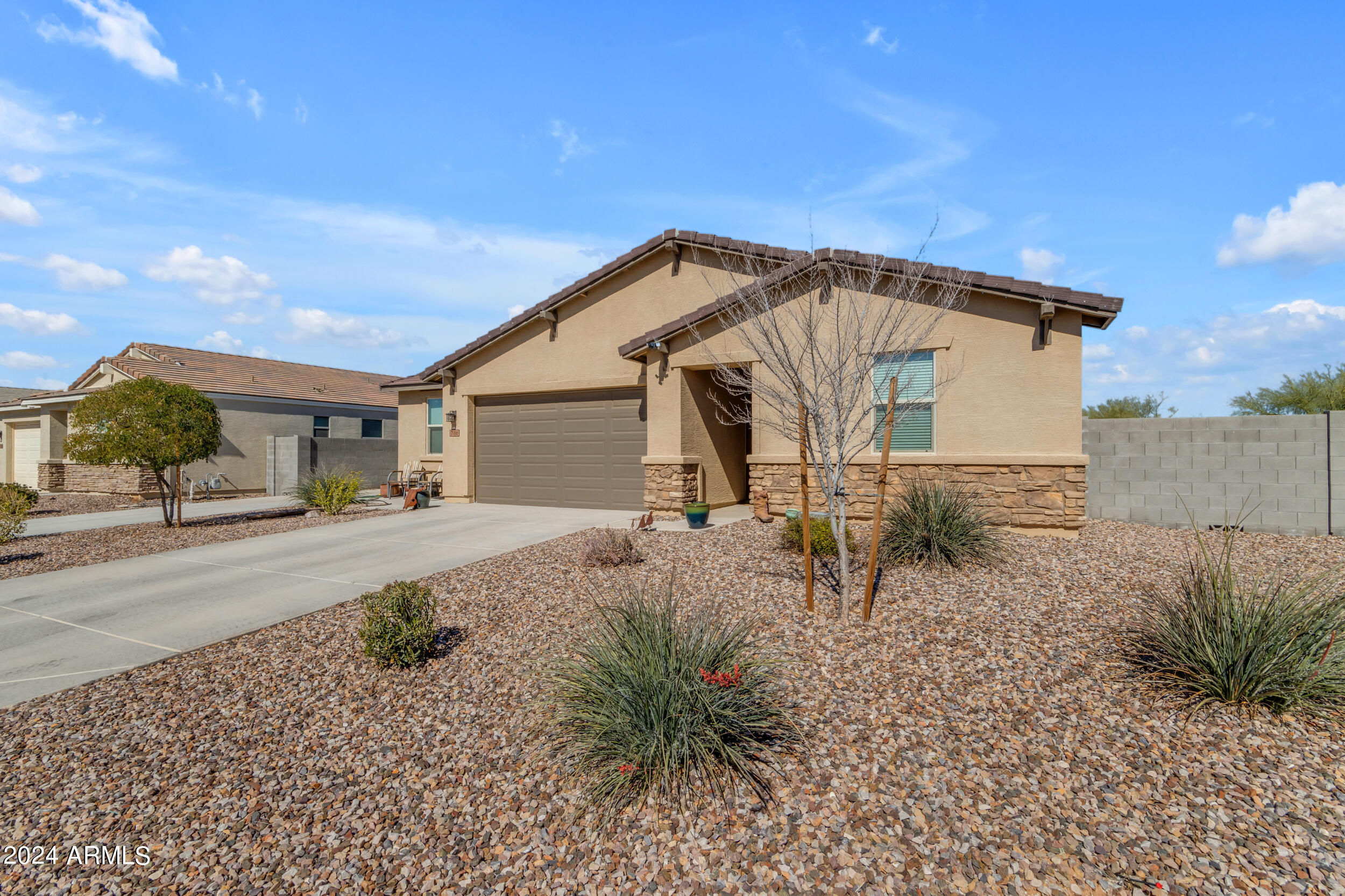 7186 E WATERFOWL Way