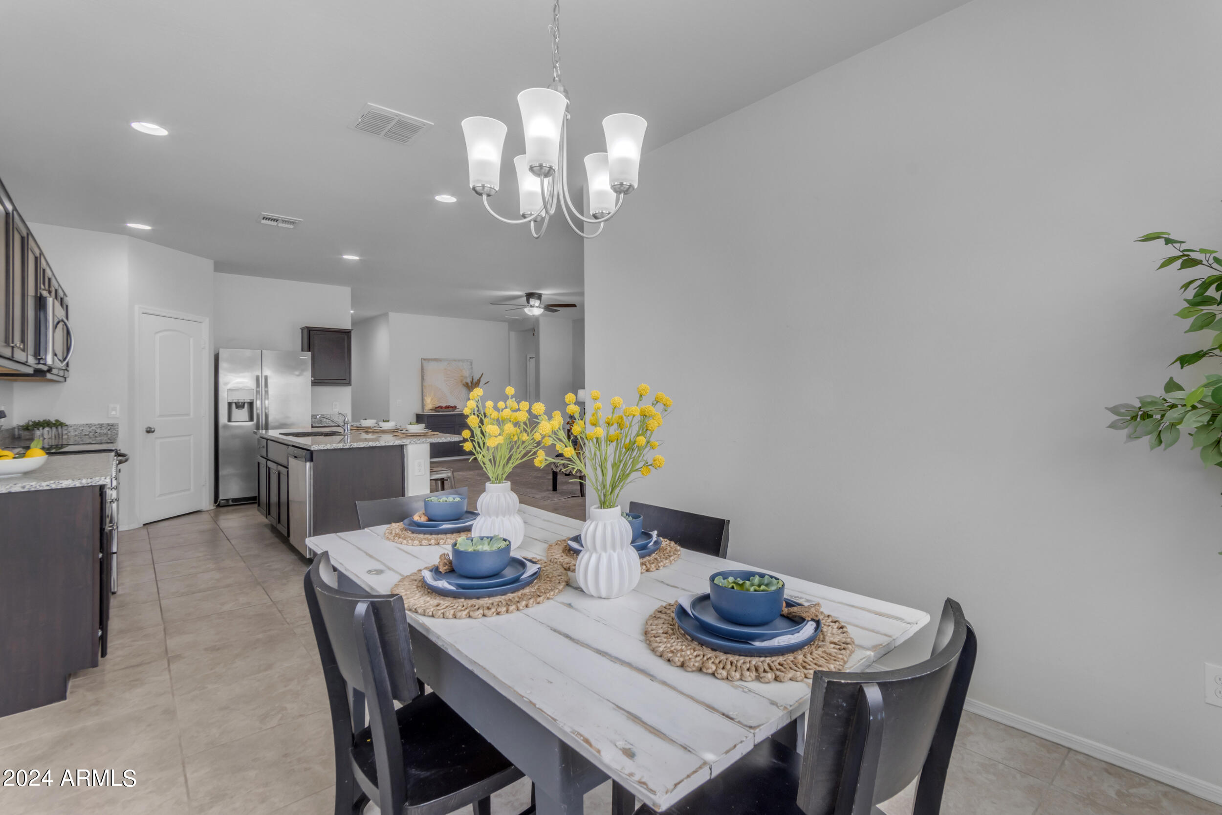 37025 W MADDALONI Avenue