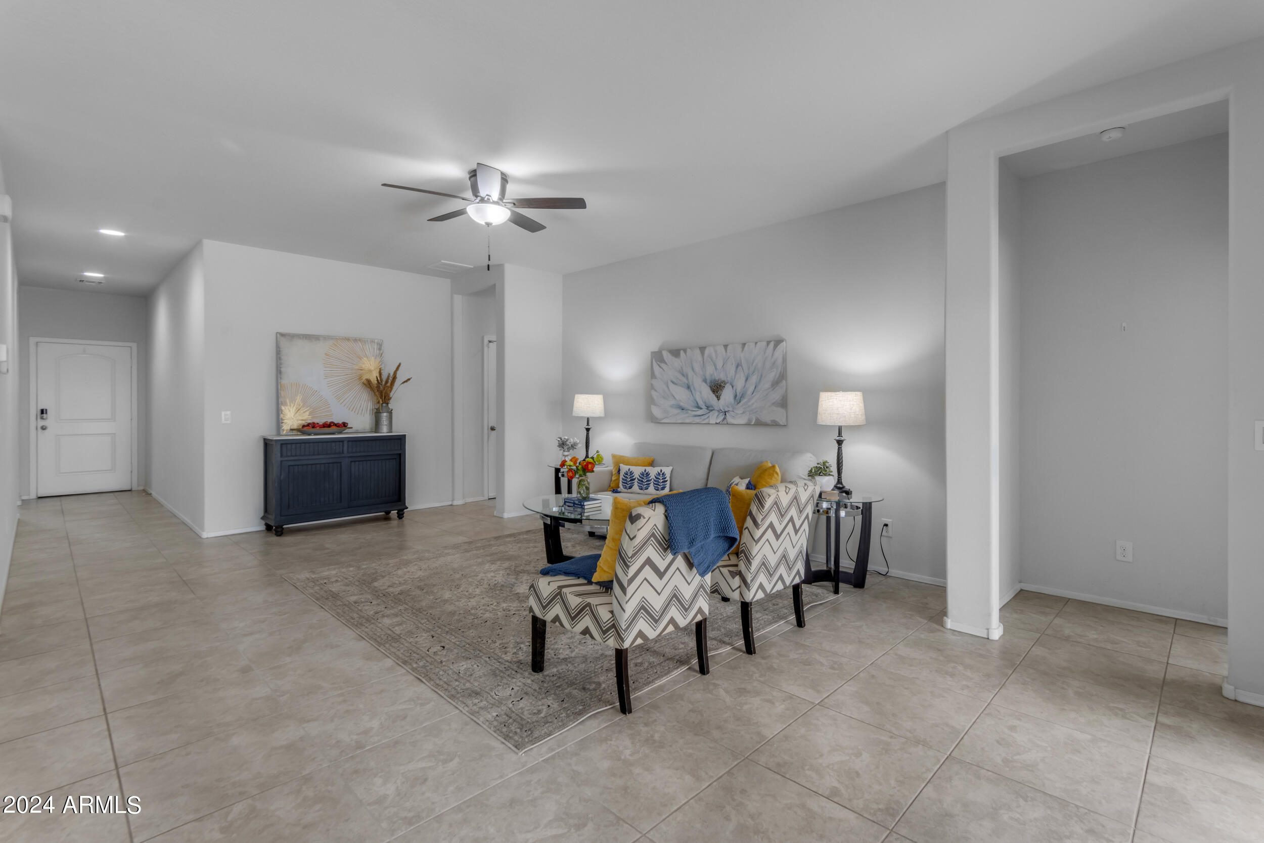 37025 W MADDALONI Avenue