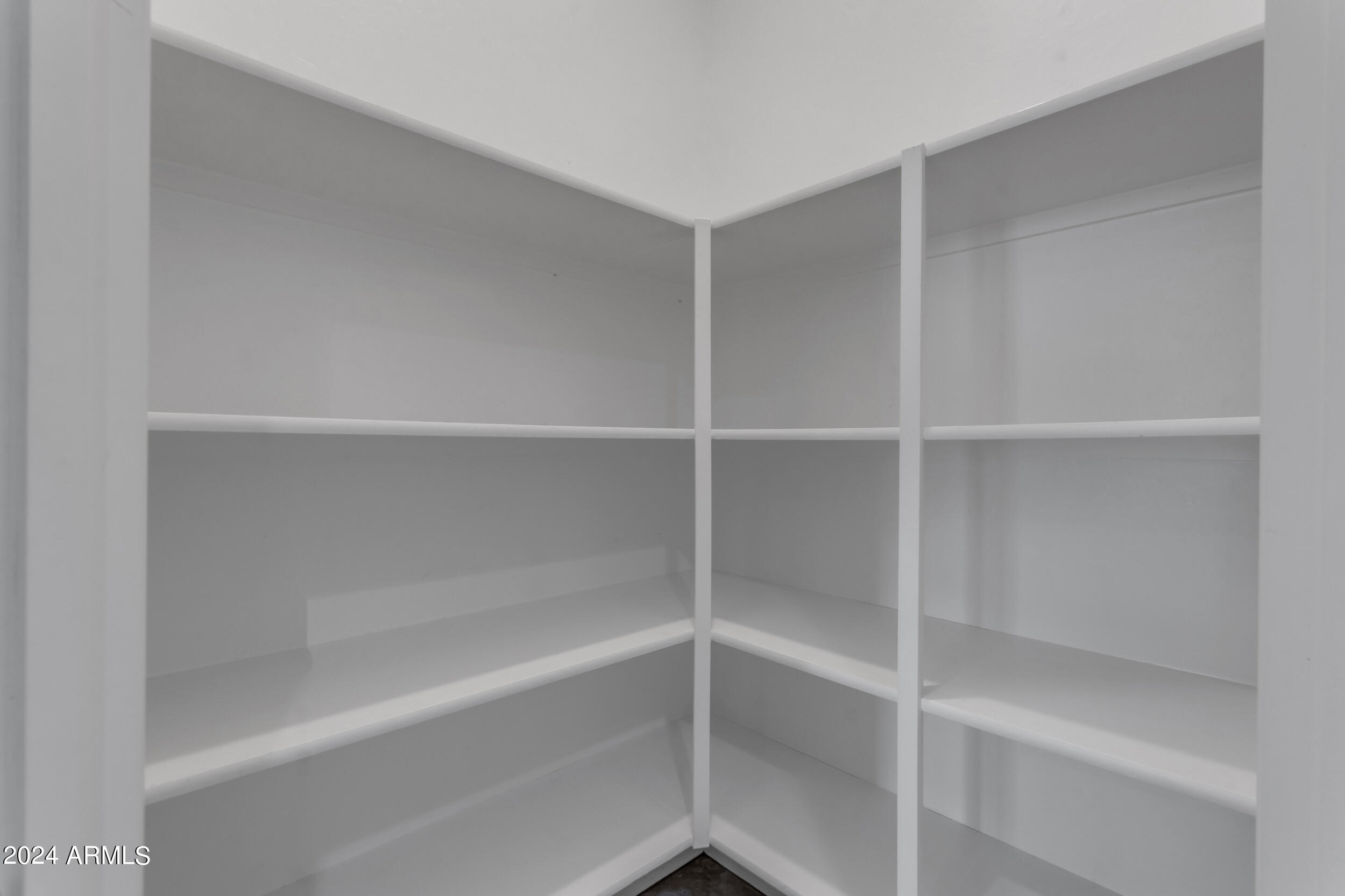 37025 W MADDALONI Avenue