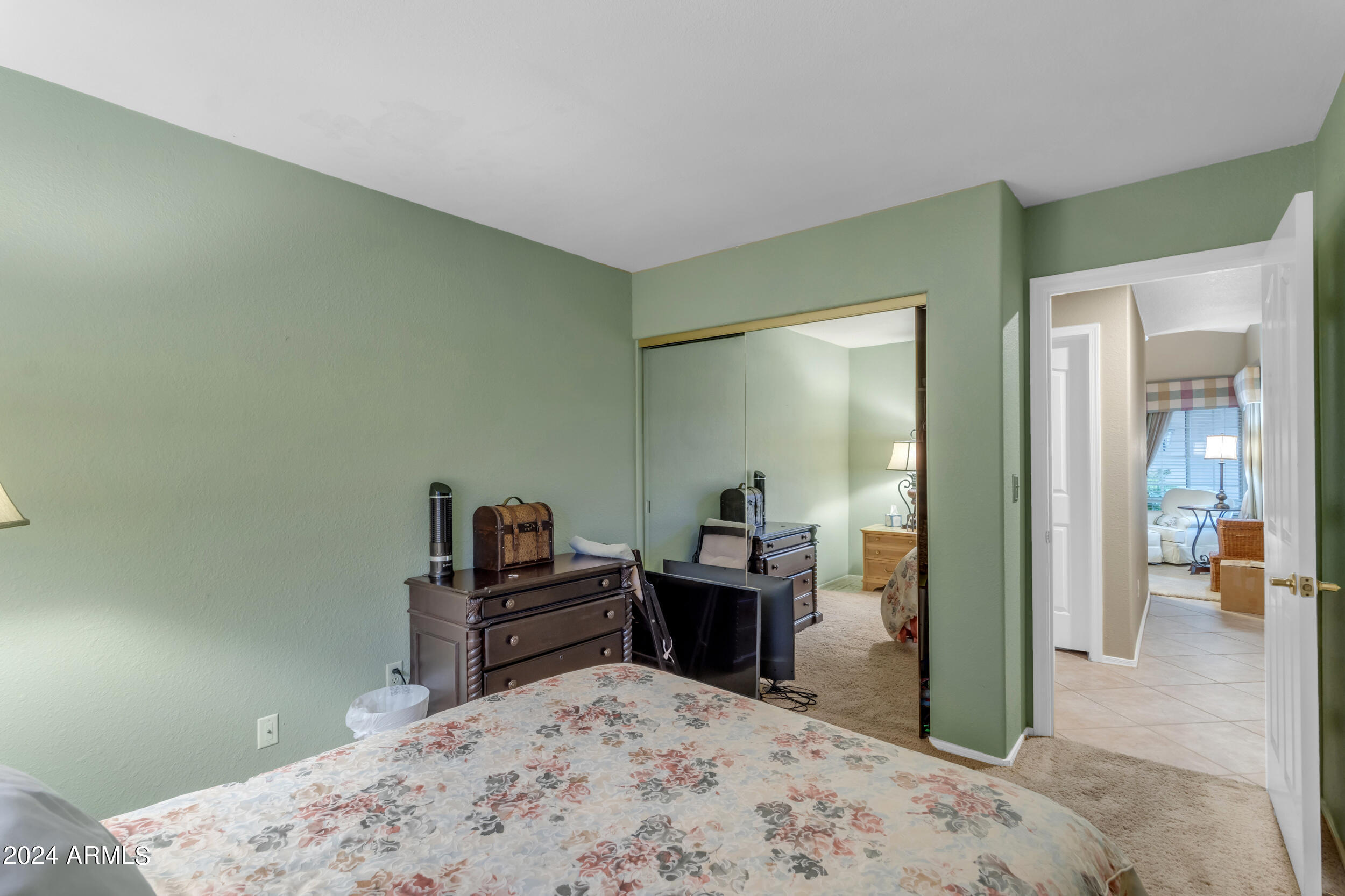 2031 W HARRISON Street