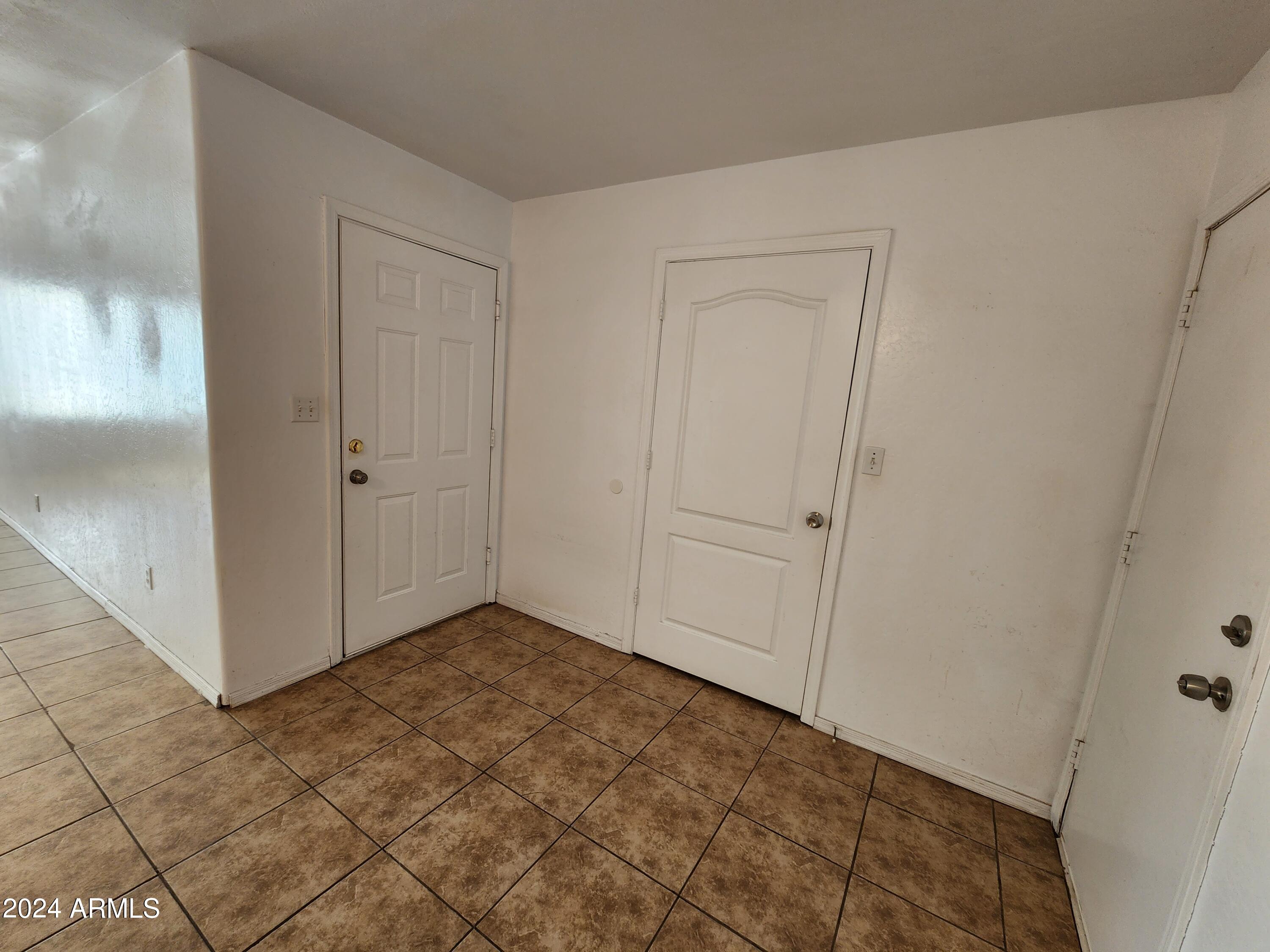 15856 S MOON VALLEY Road, A