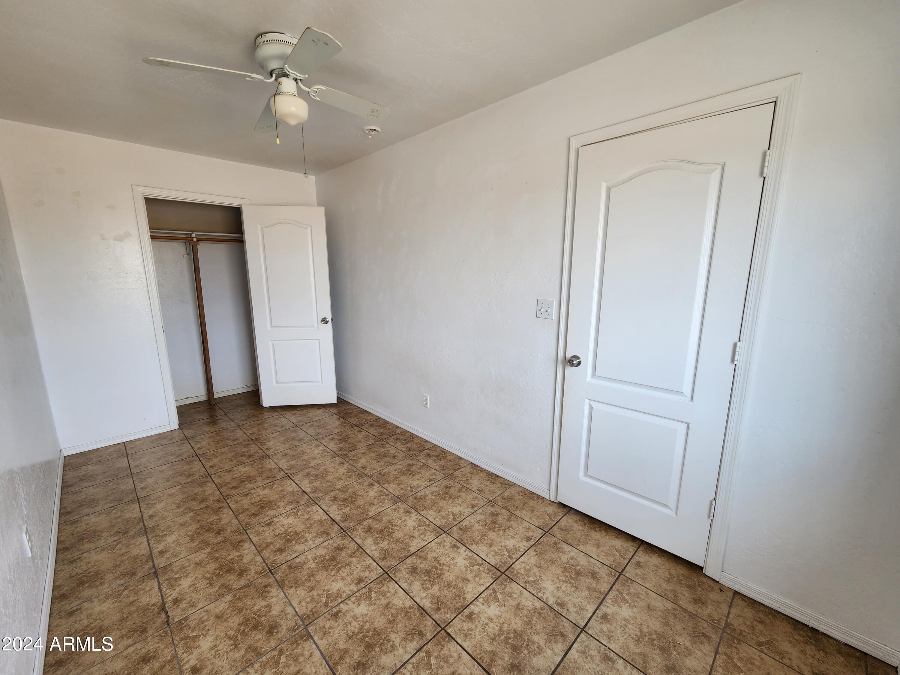 15856 S MOON VALLEY Road, A