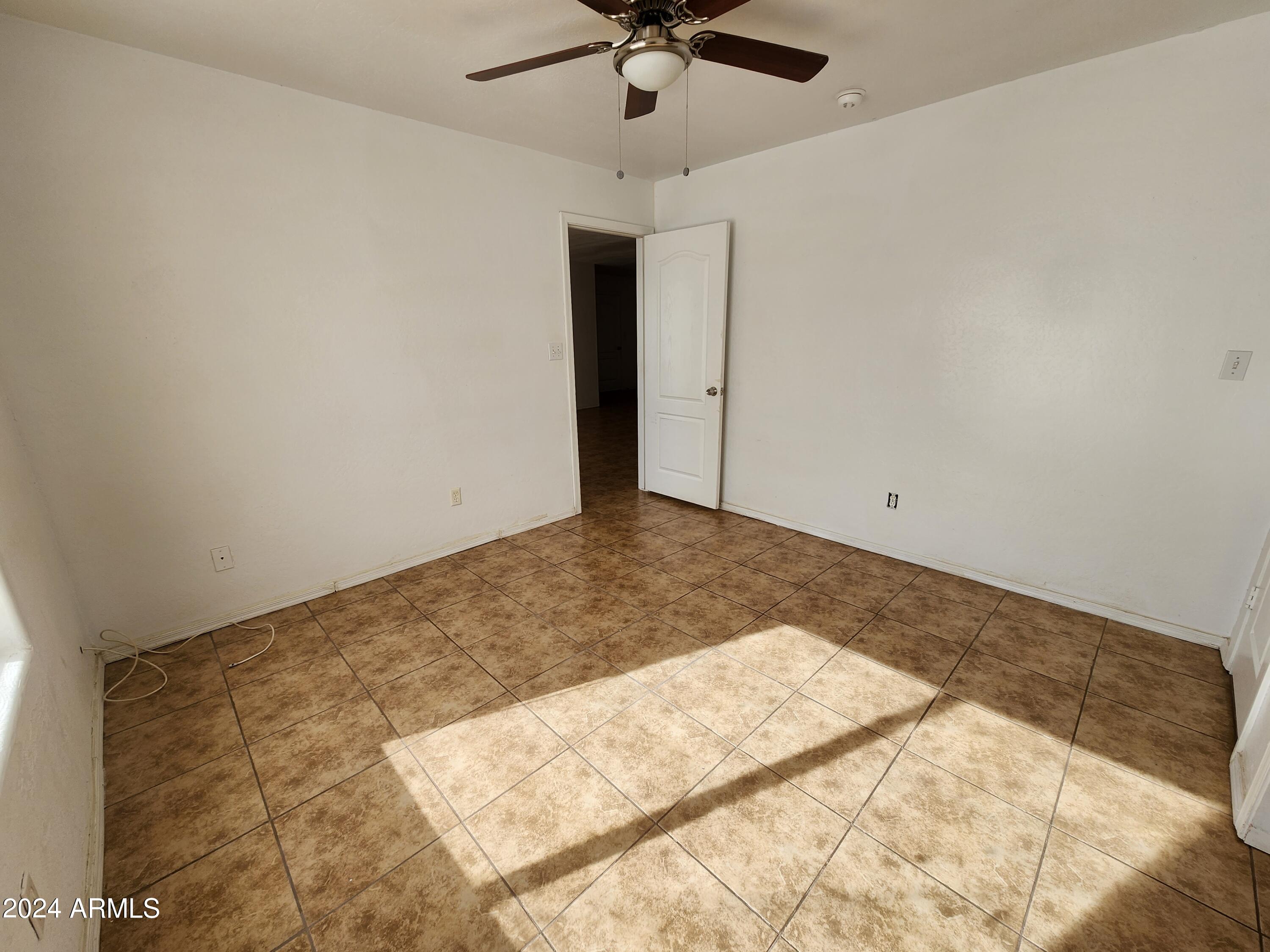 15856 S MOON VALLEY Road, A