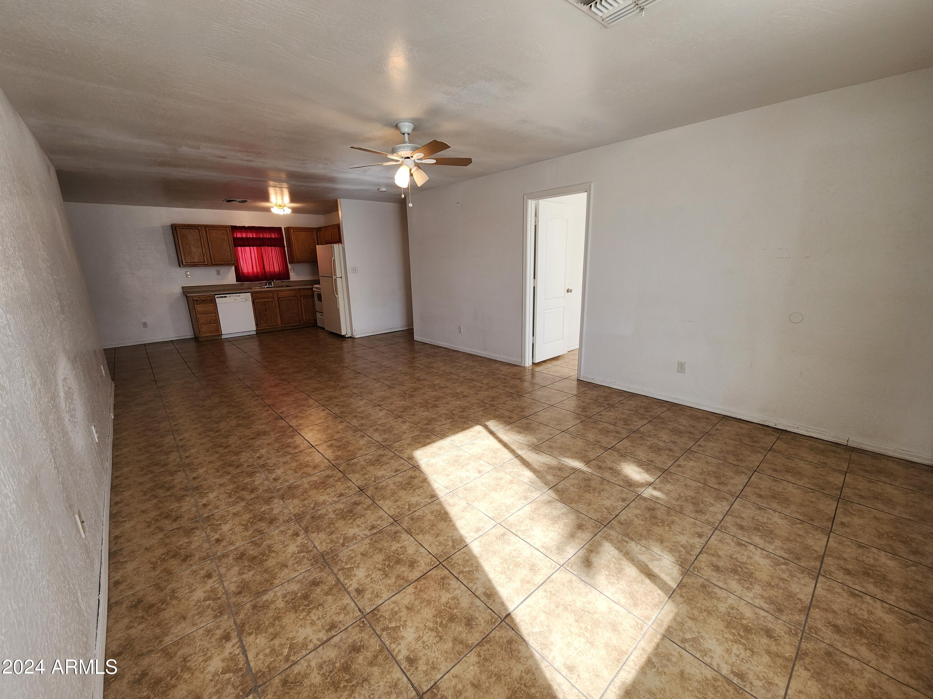 15856 S MOON VALLEY Road, A