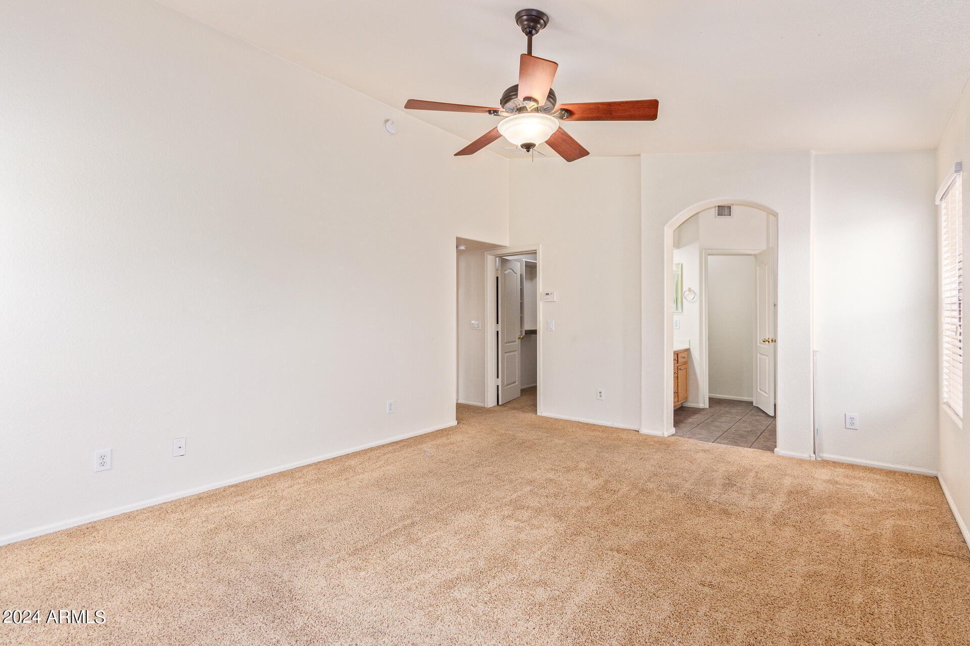 11526 E PRATT Avenue