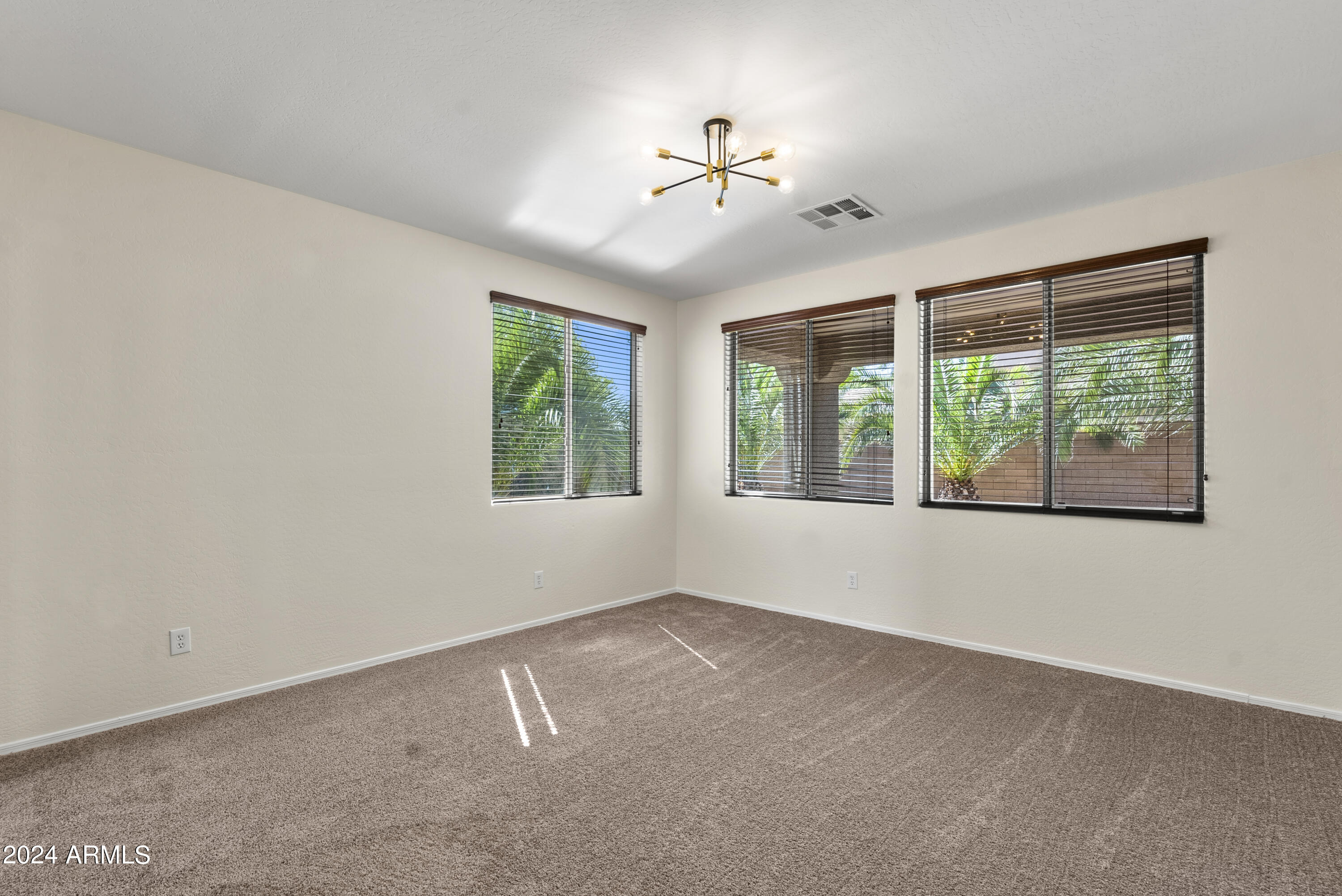 14511 W DESERT HILLS Drive