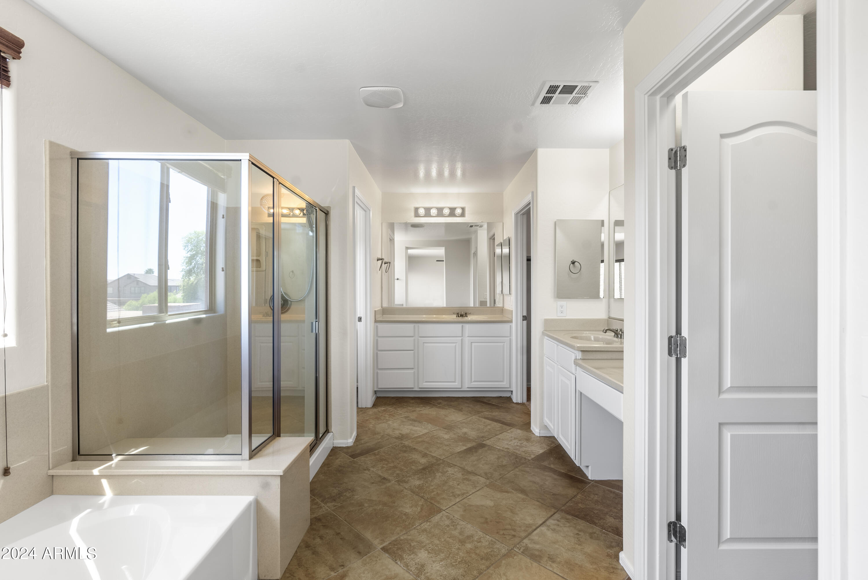 14511 W DESERT HILLS Drive