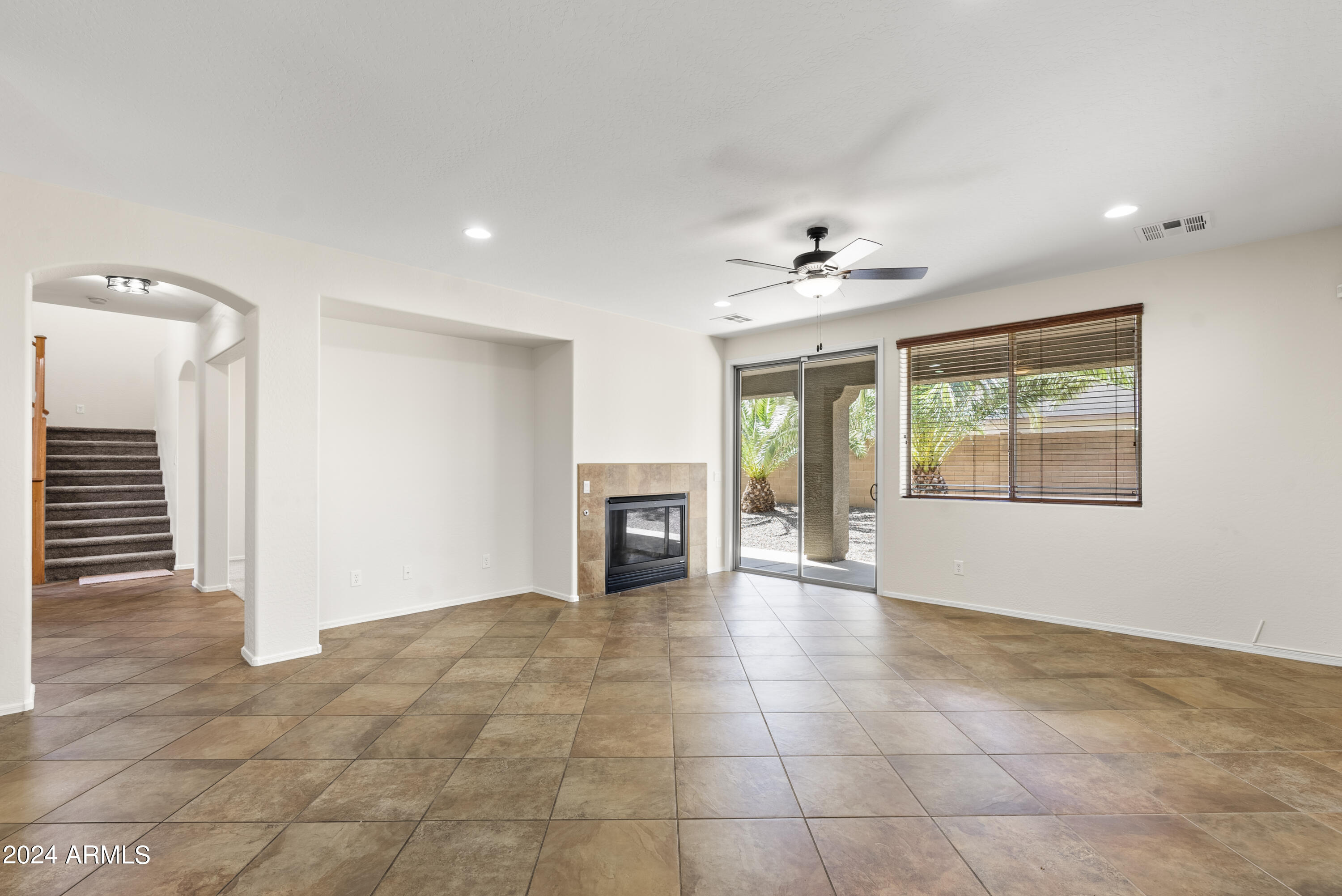 14511 W DESERT HILLS Drive