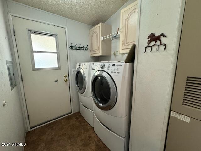 301 S Signal Butte Road, 69