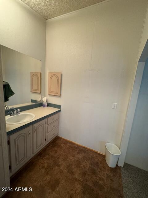 301 S Signal Butte Road, 69