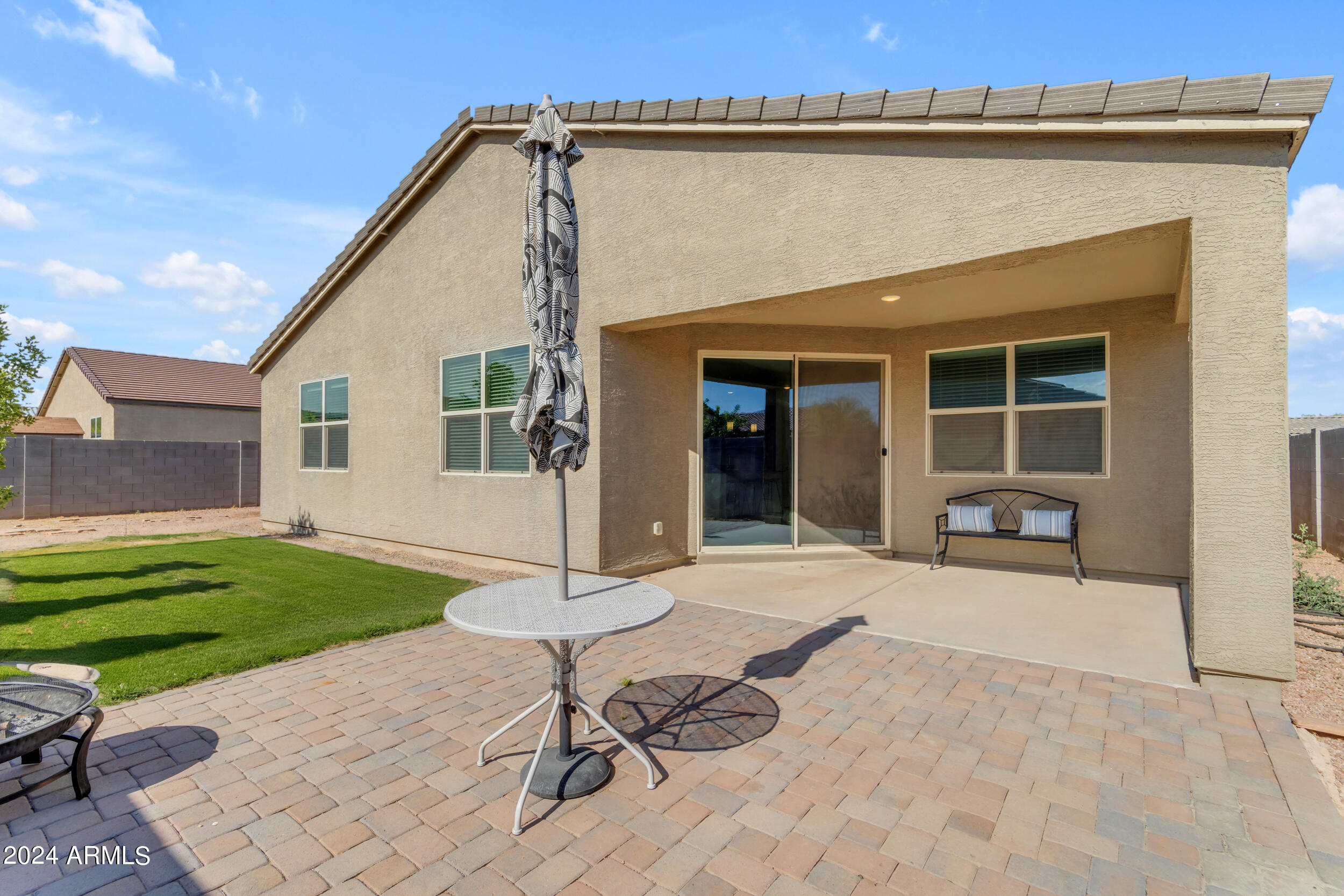 30260 N WOODPIGEON Drive