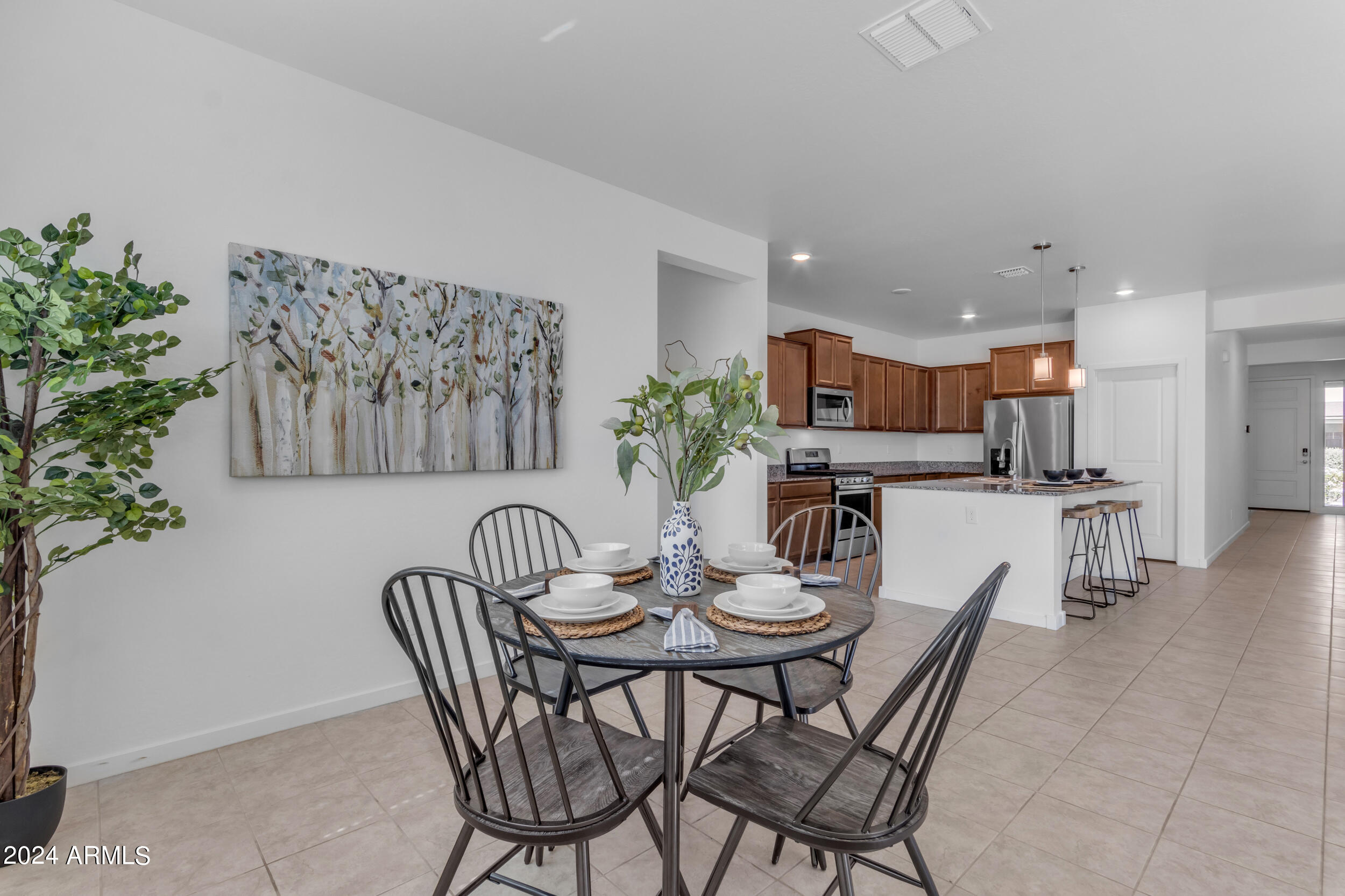 30260 N WOODPIGEON Drive