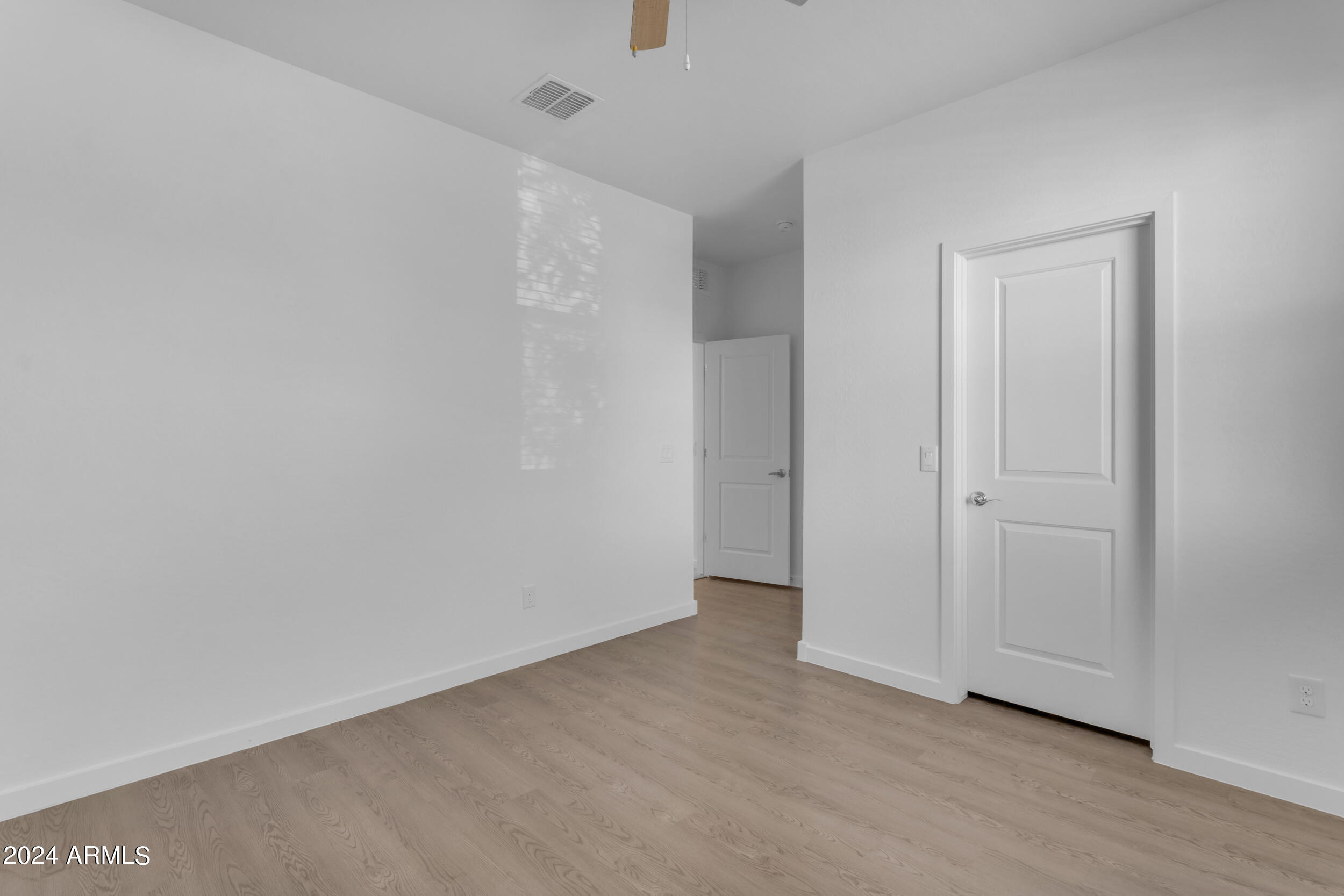 30260 N WOODPIGEON Drive