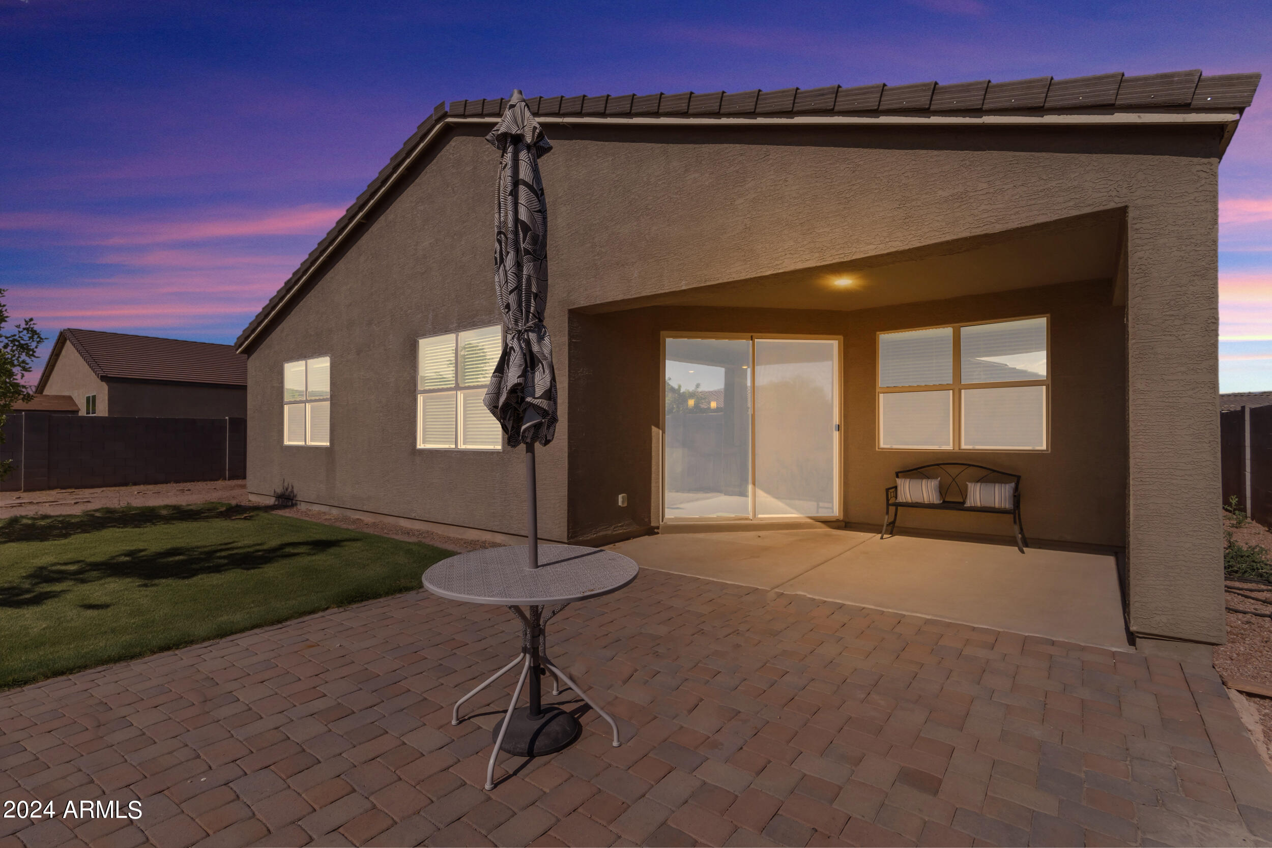 30260 N WOODPIGEON Drive