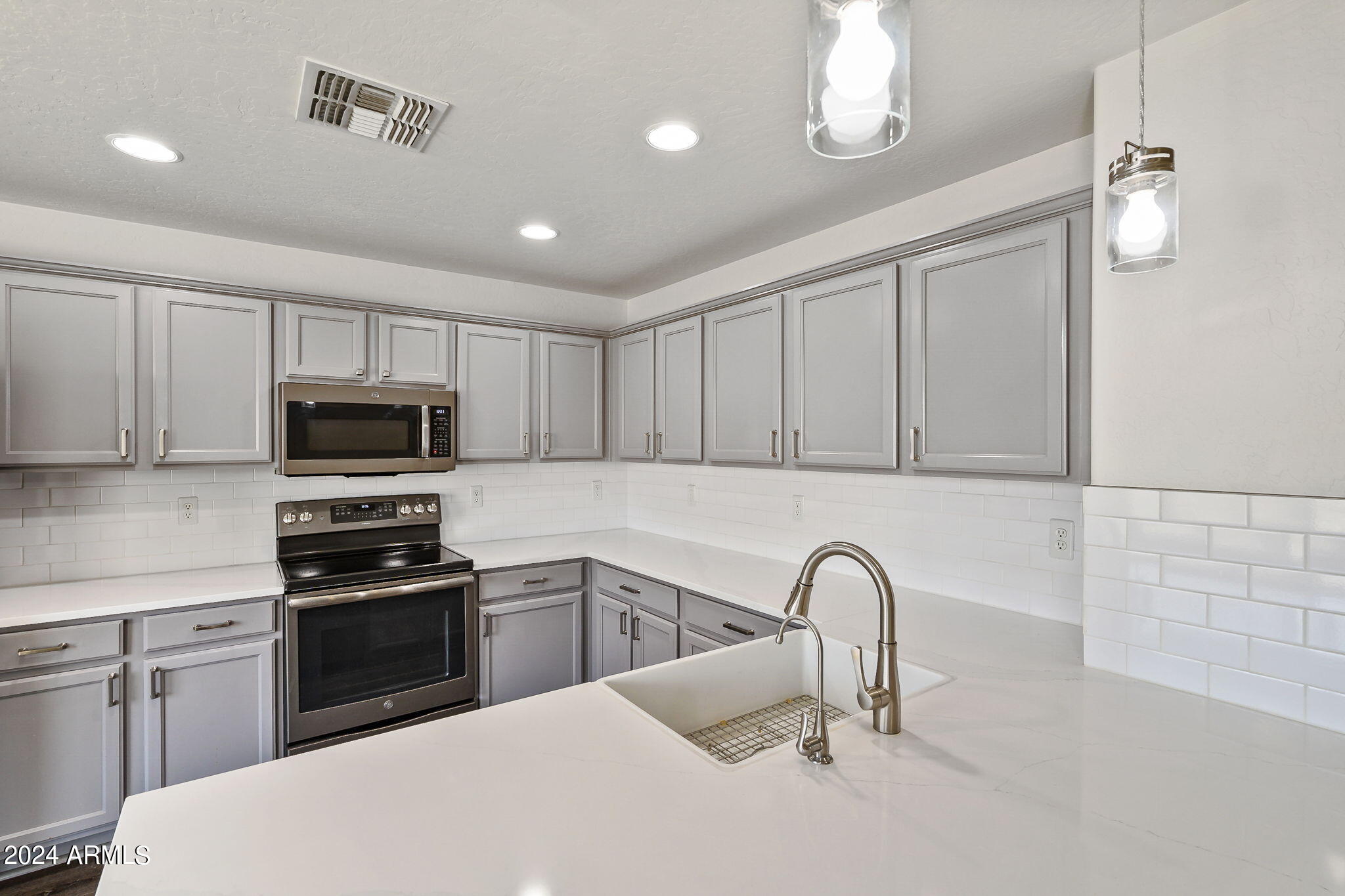 2190 W GILA BUTTE Drive