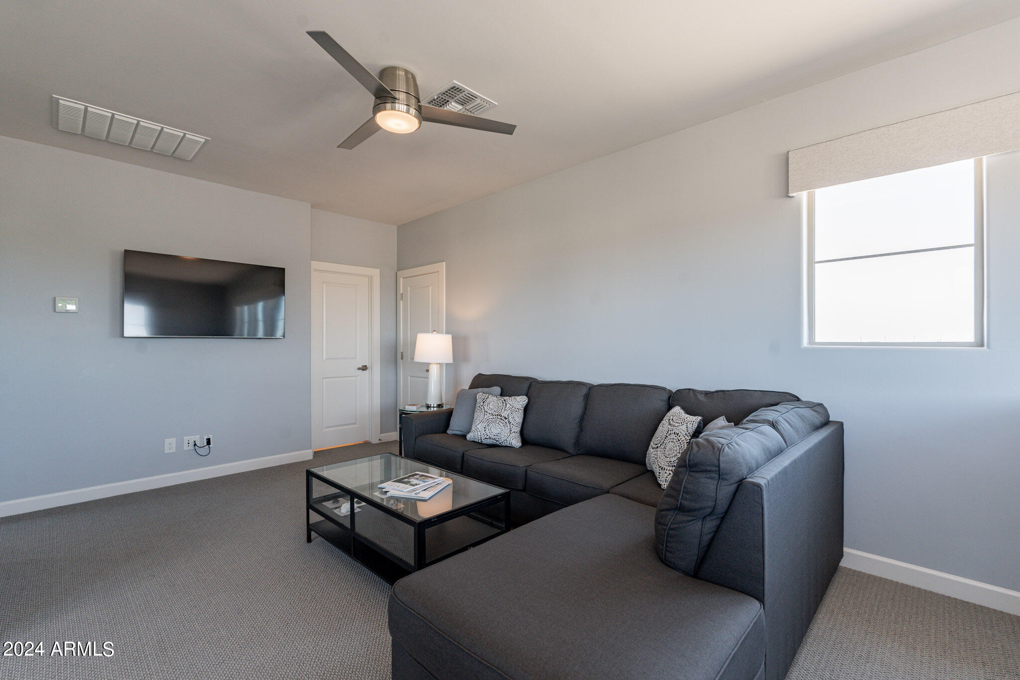 915 E COBBLE STONE Drive