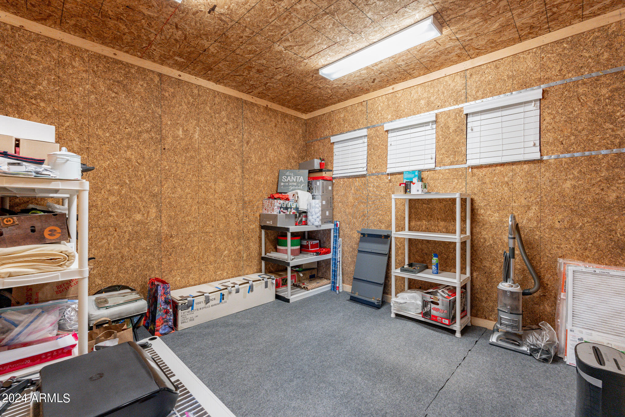 915 E COBBLE STONE Drive