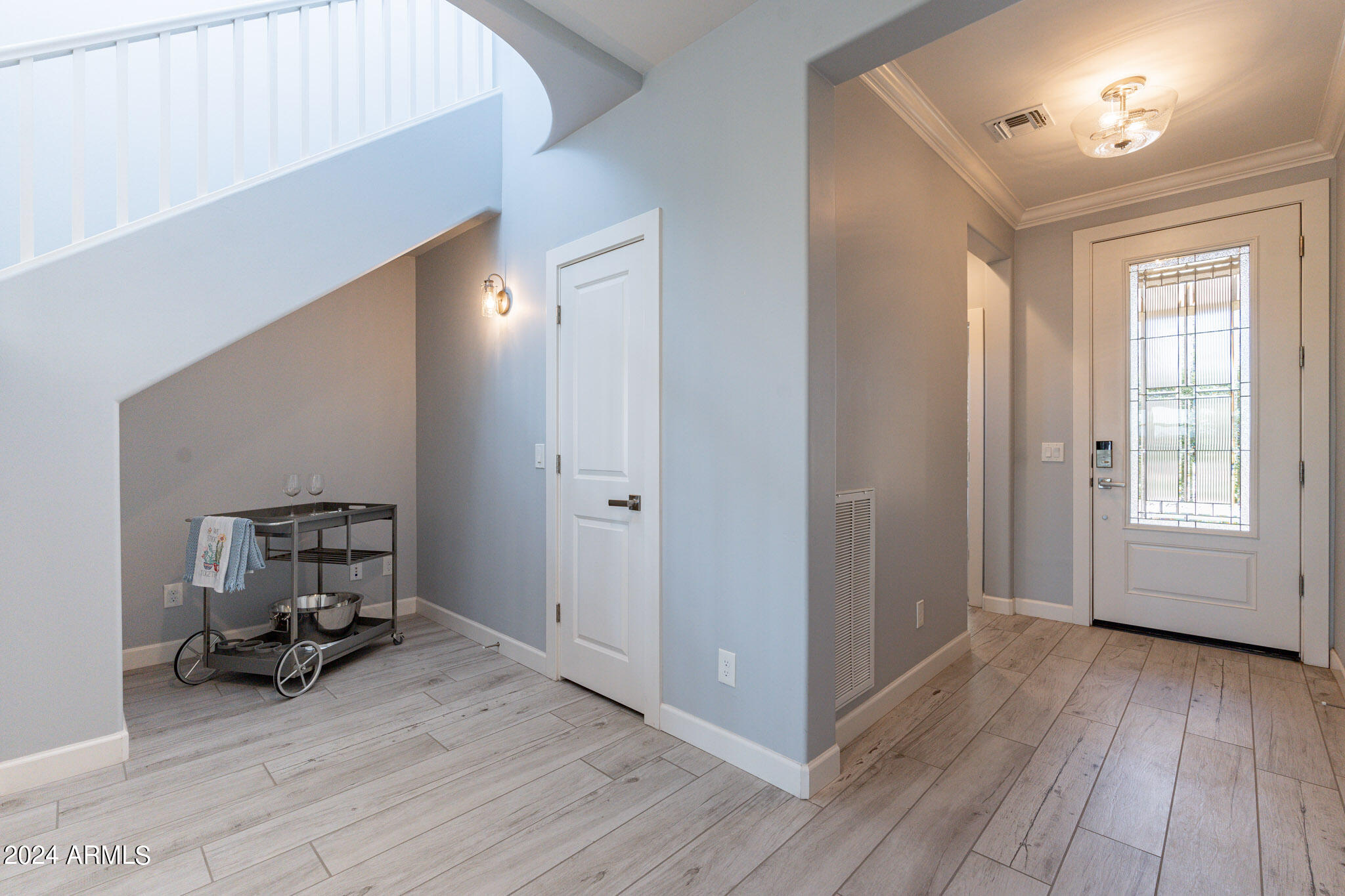 915 E COBBLE STONE Drive