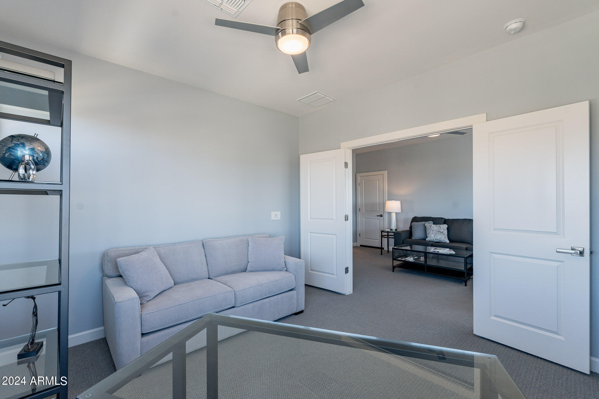 915 E COBBLE STONE Drive