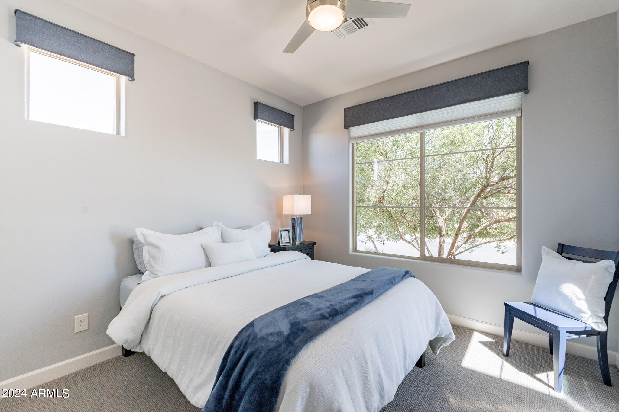 915 E COBBLE STONE Drive