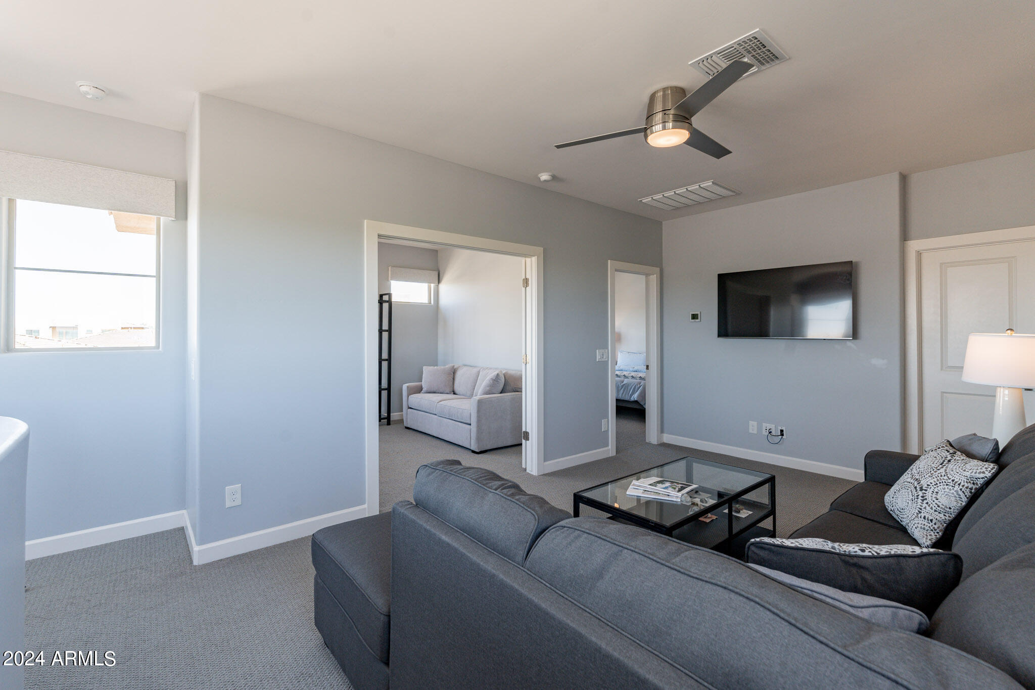 915 E COBBLE STONE Drive