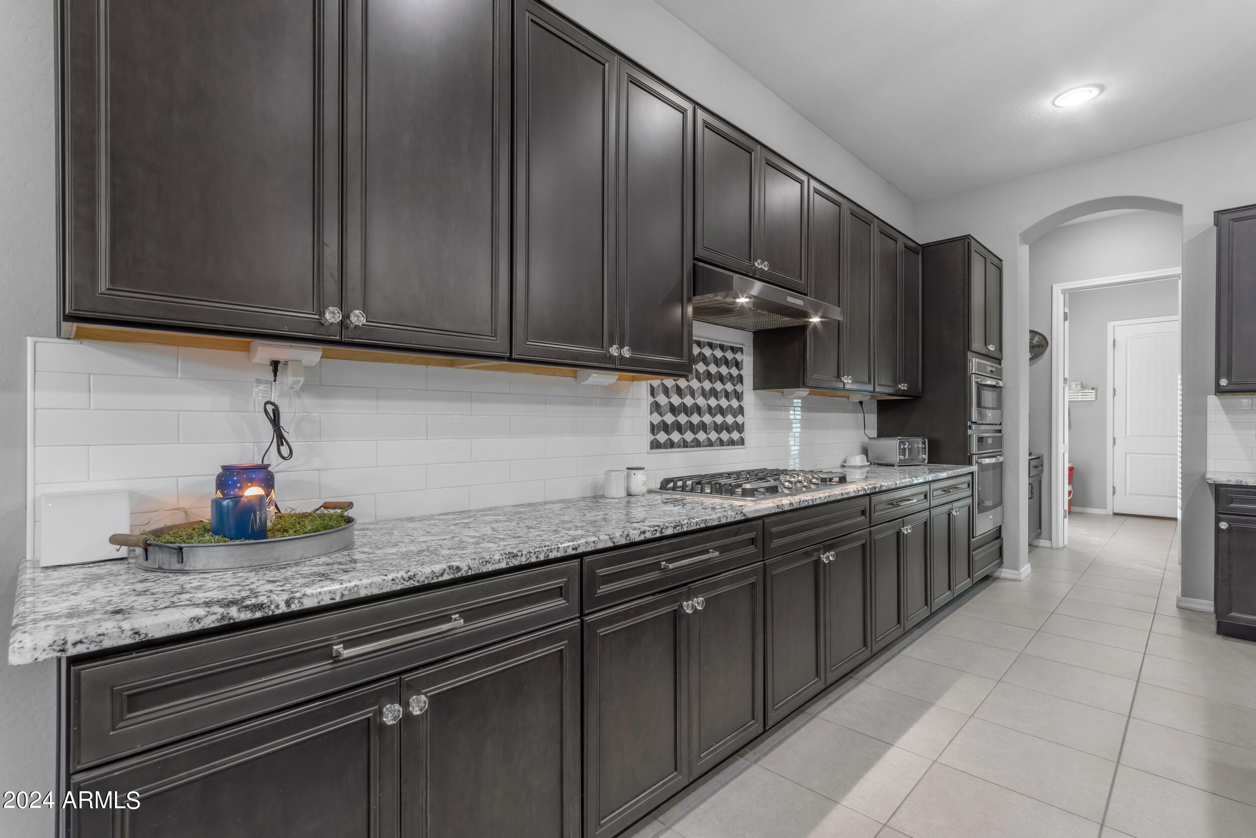 20329 E MOCKINGBIRD Drive