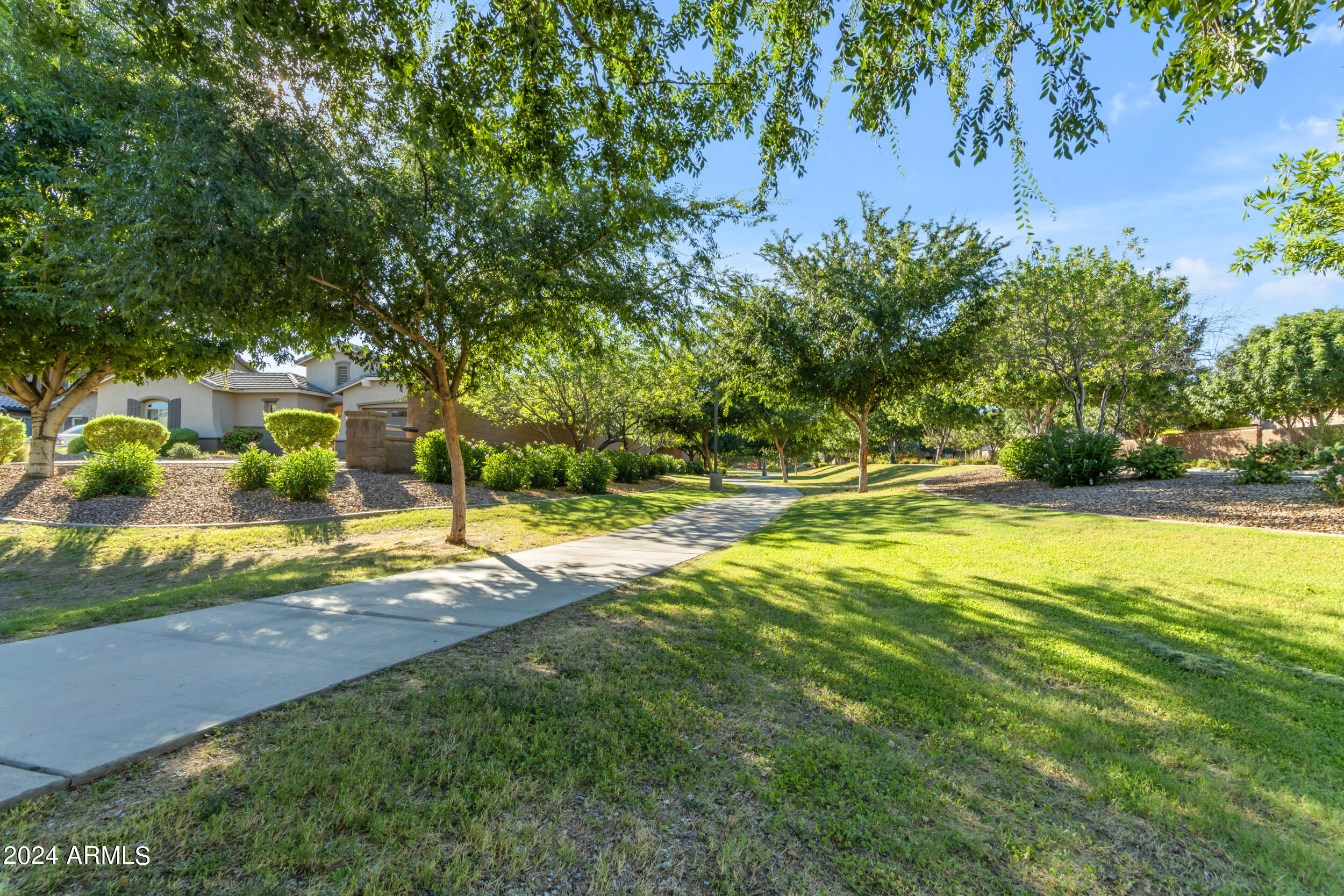 20329 E MOCKINGBIRD Drive