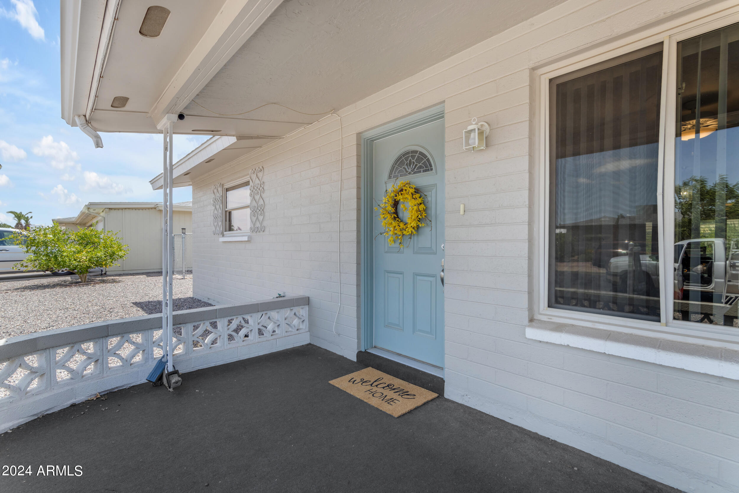 6433 E DALLAS Street