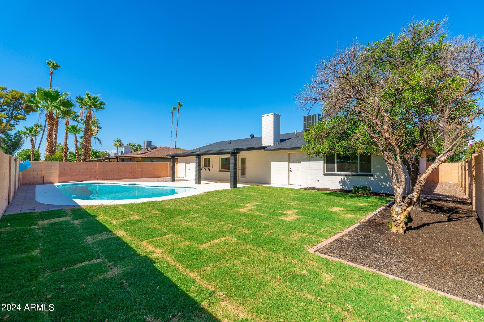 5934 S JUNIPER Street